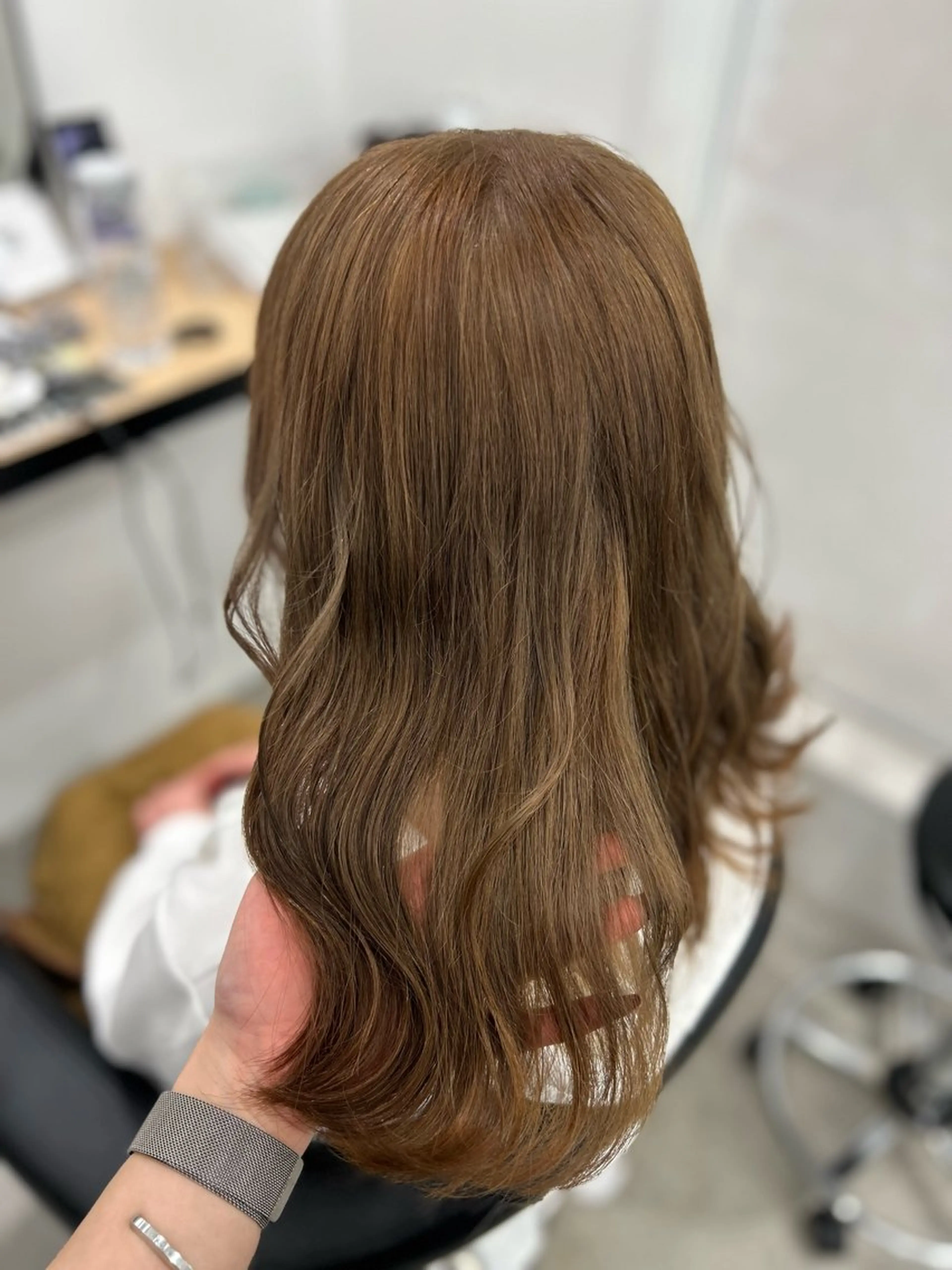 ロング カラー ヘアカラー トリートメント ヘッドスパ ヘアセット YUKA🤍ベージュ /ミルクティーのヘアスタイル