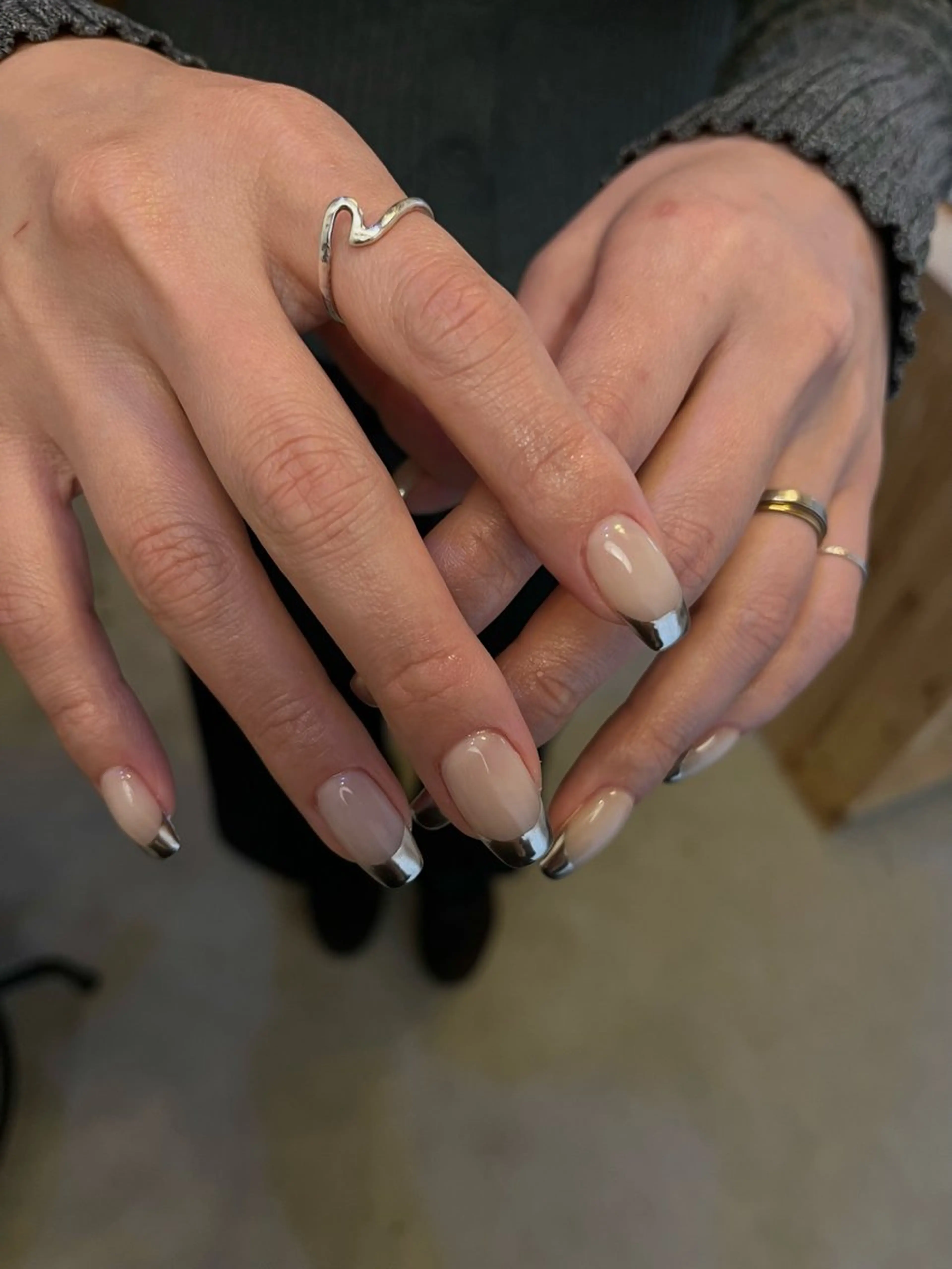 ネイル フレンチネイル ミラーネイル ハンドネイル aiu  ｱｲﾕｰ ちひろのネイルデザイン