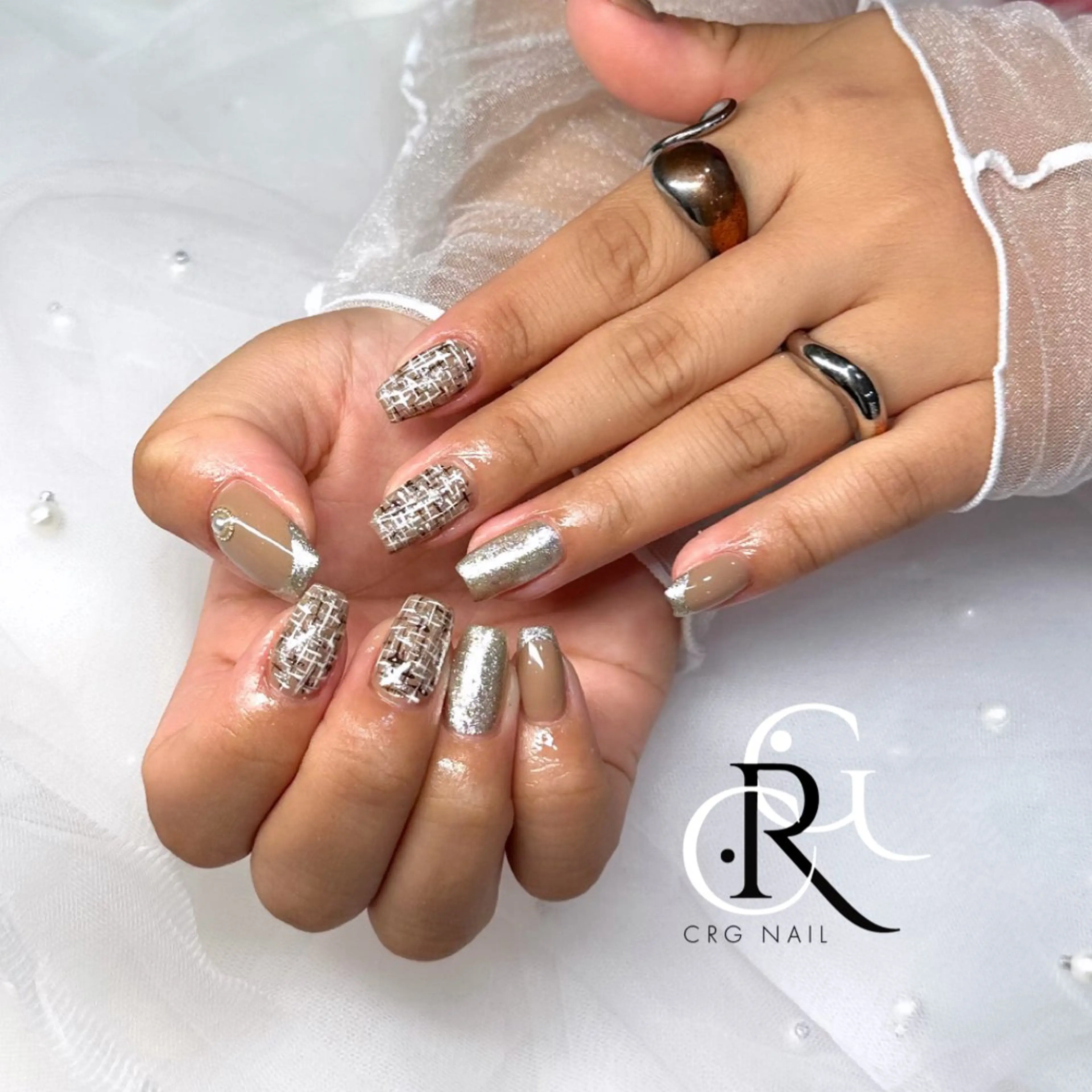 ネイル ツイードネイル ハンドネイル 美フォルム✨ CRG RURIのネイルデザイン