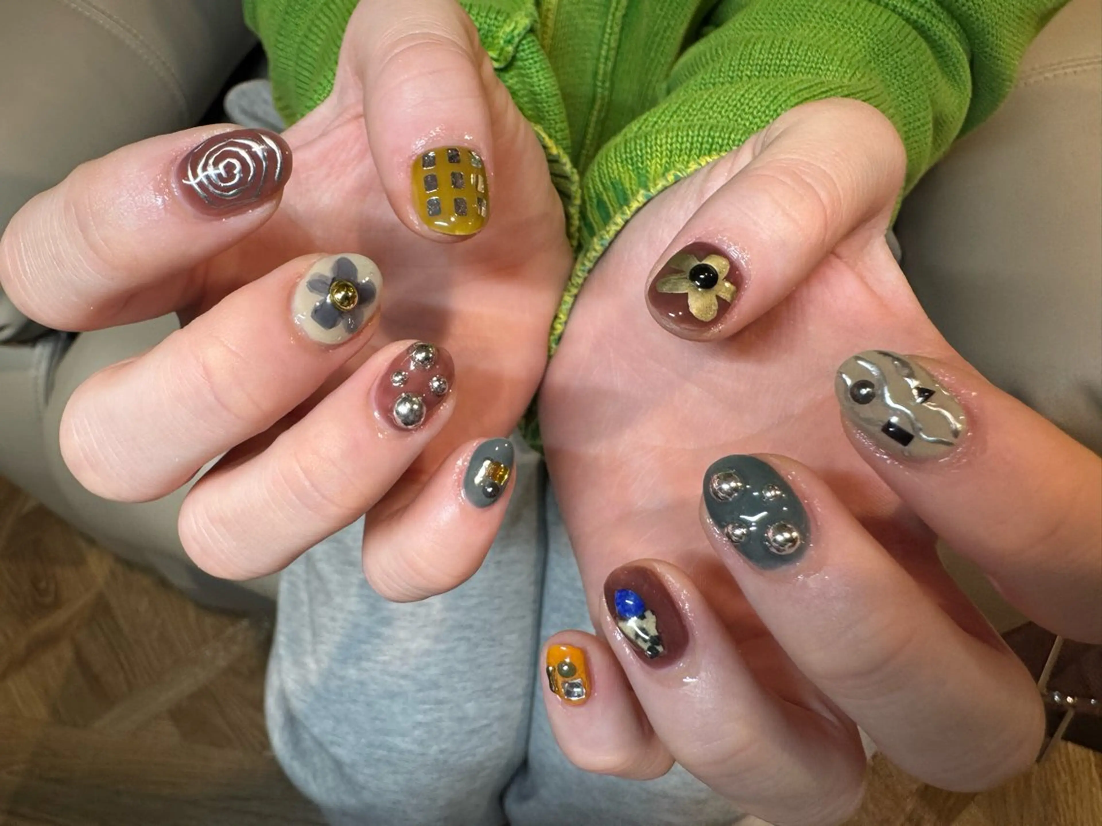 ネイル ハンドネイル tsumeasobi 🪬macoのネイルデザイン