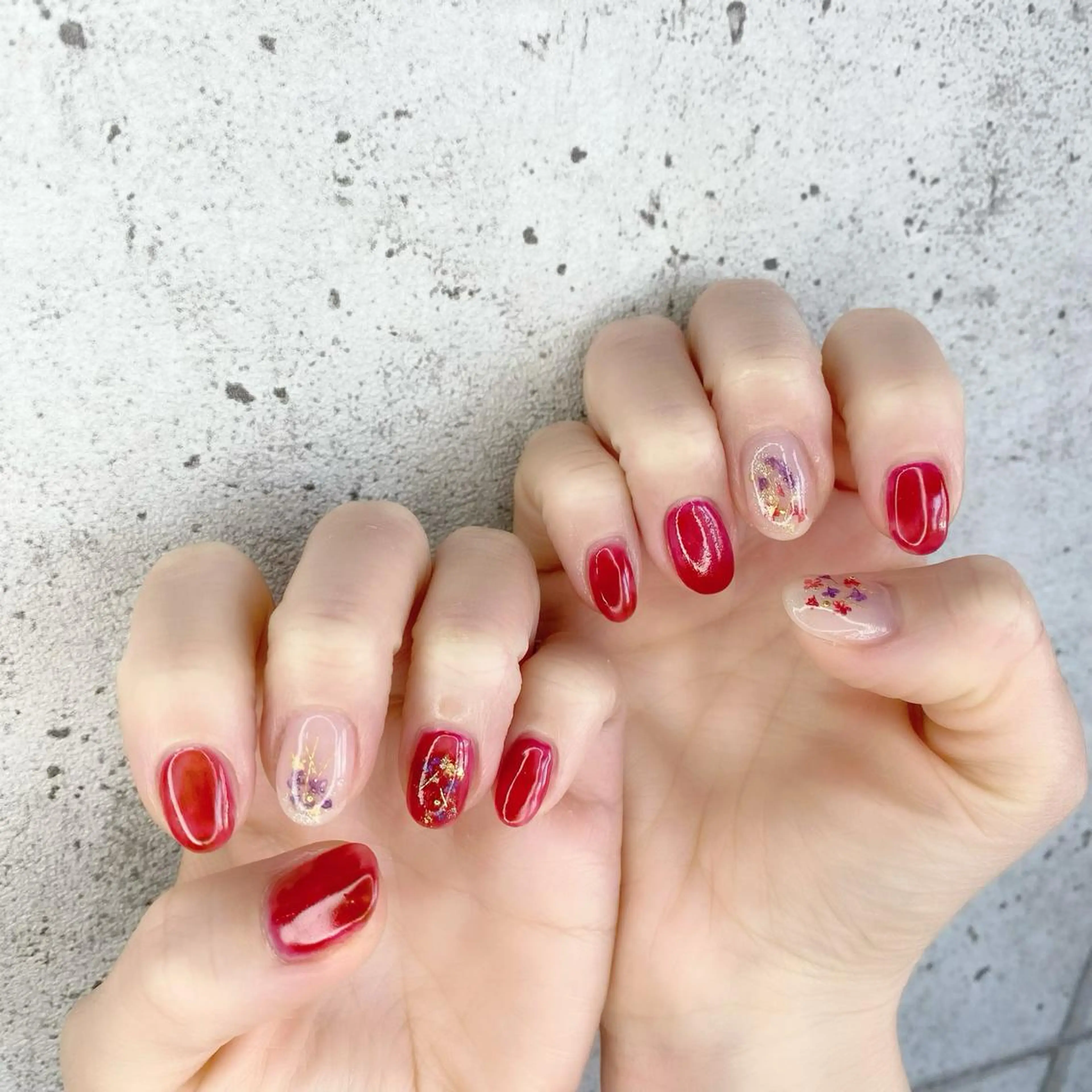 ミディアム カラー パーマ ヘアアレンジ メンズ キッズ ネイル マツエク・マツパ アイブロウ アートネイル クリアネイル フラワーネイル フットネイル 赤色 ハンドネイル Salon Ｋのネイルデザイン