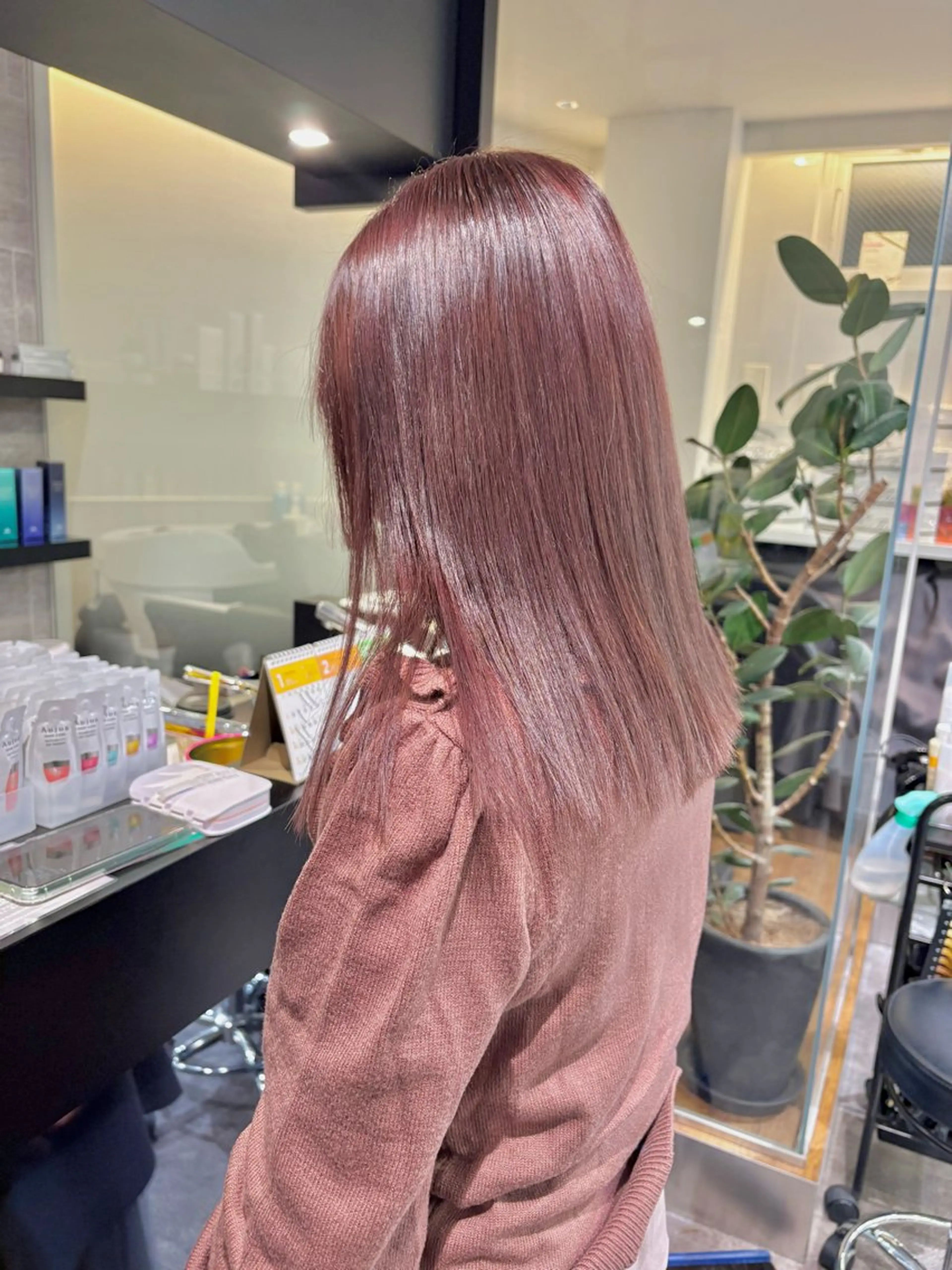 カラー ラベンダーカラー ピンクカラー ピンクラベンダー 縮毛矯正 ダブルカラー🦖 /髪質改善⚡️しおりのヘアスタイル