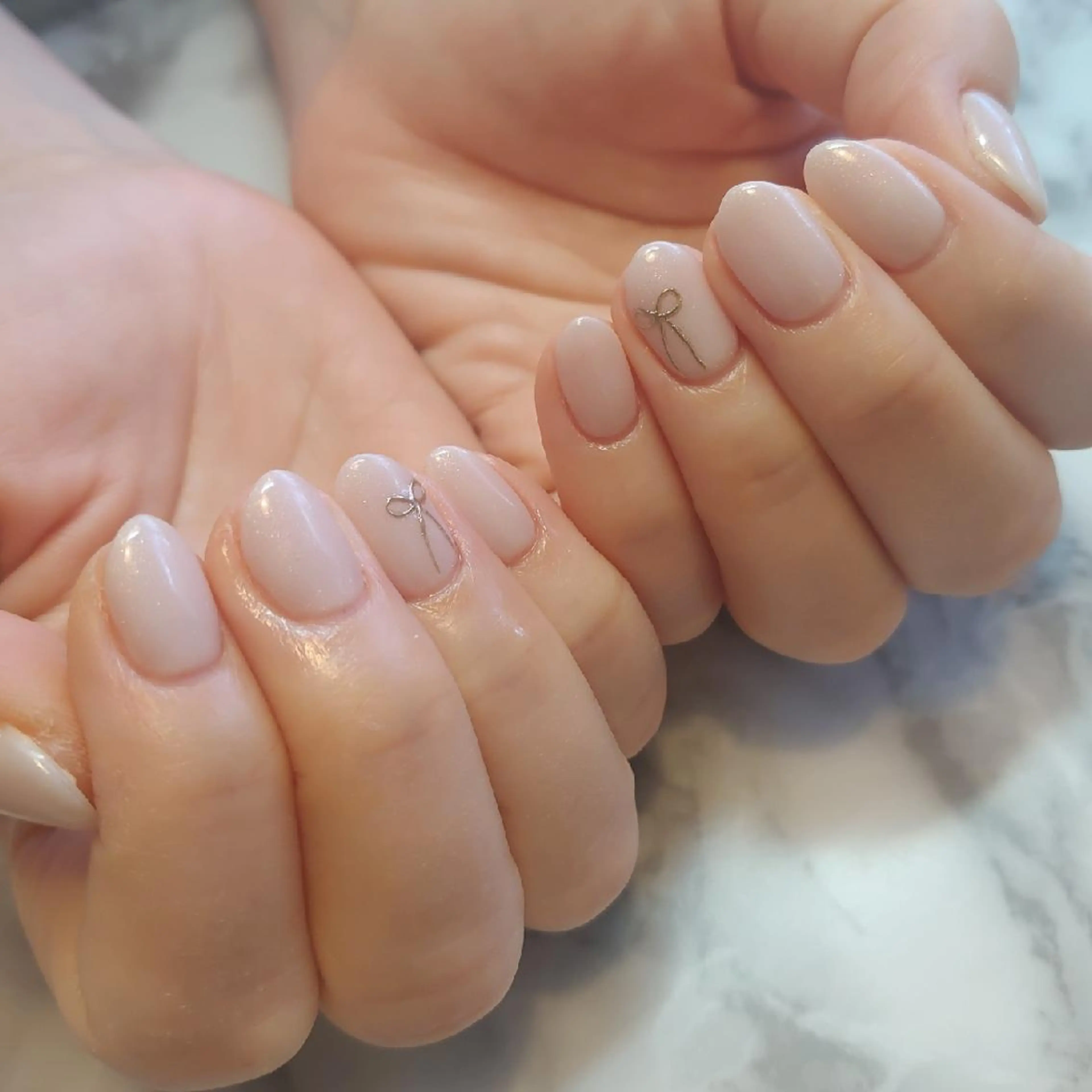 ネイル リボン ジェヌインネイル 河内のネイルデザイン