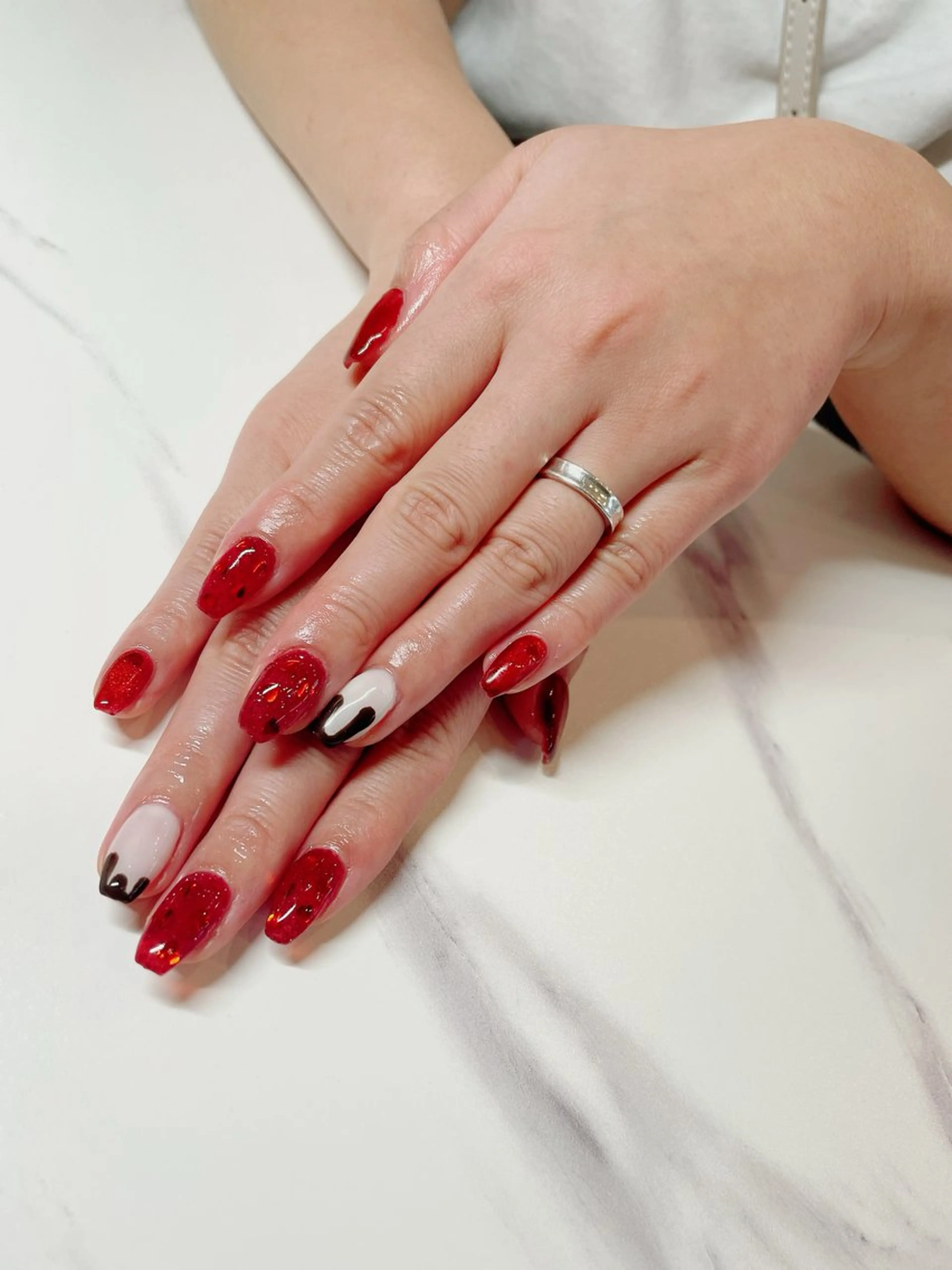 ネイル Tweedia sayaneeのネイルデザイン