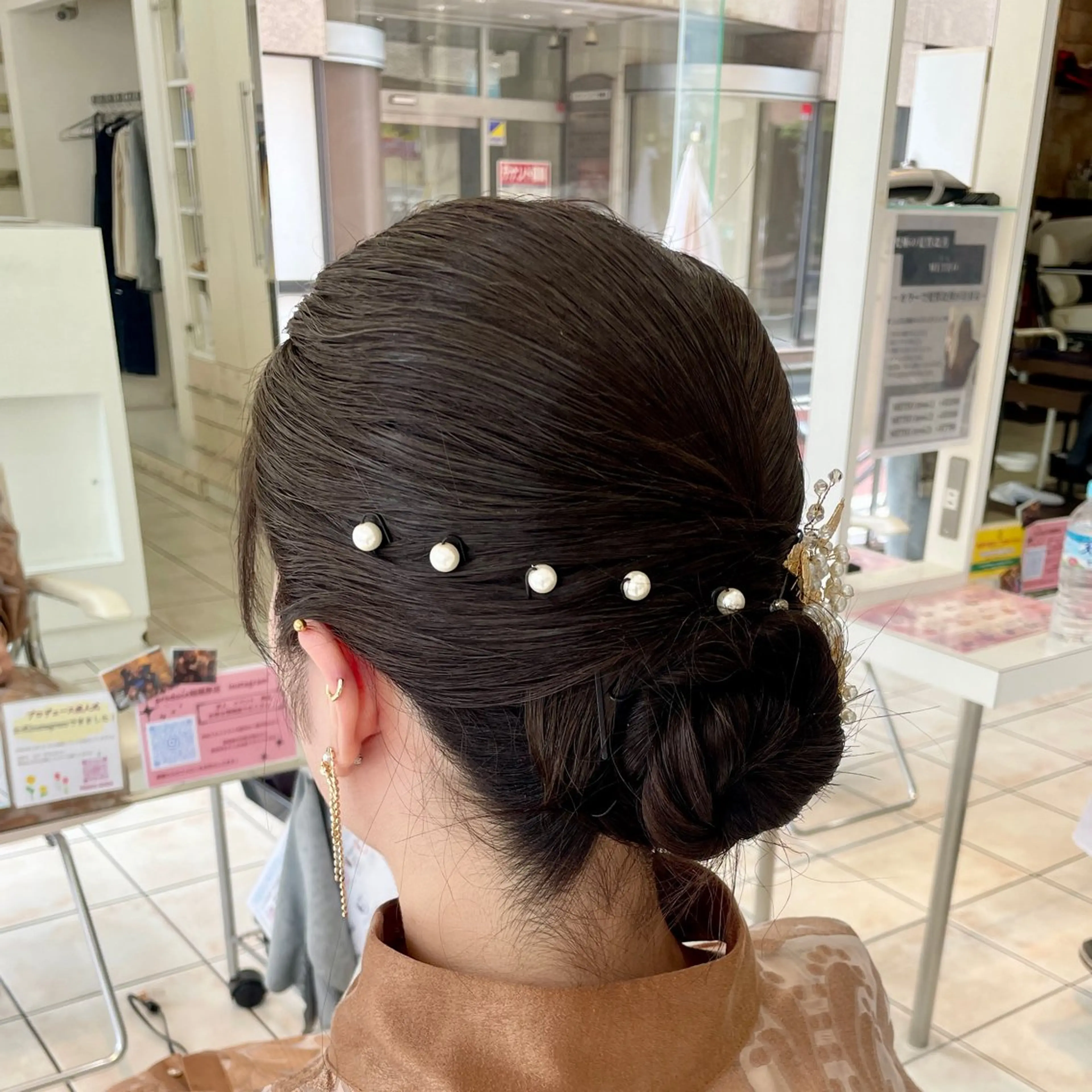 ロング ヘアアレンジ ヘアセット ブリーチ/ヘアセット 【𝙍𝙞𝙣𝙤】のヘアスタイル