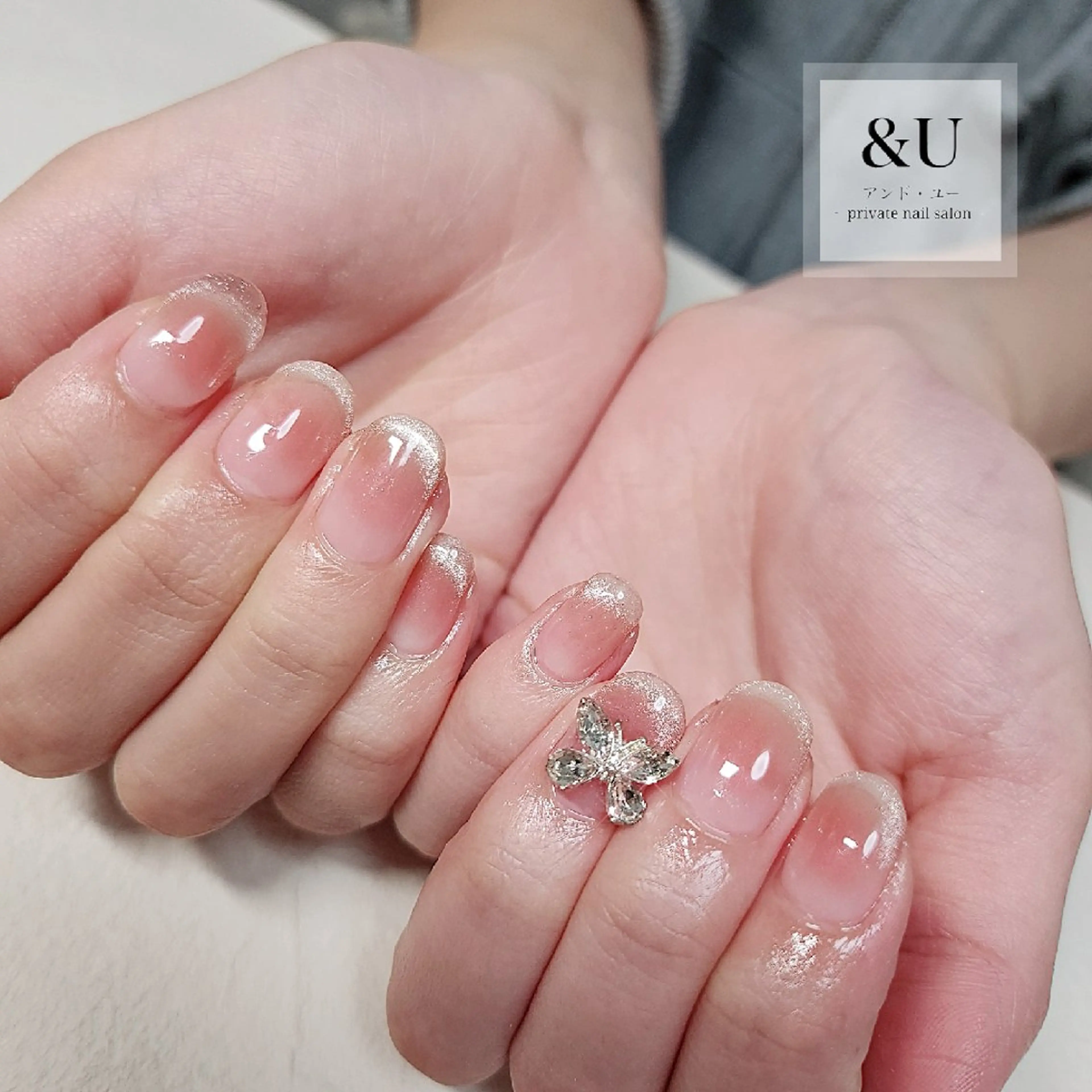 ネイル アートネイル チークネイル フレンチネイル マグネットネイル マグネットフレンチ ハンドネイル ＆Ｕ (アンド・ユー)のネイルデザイン