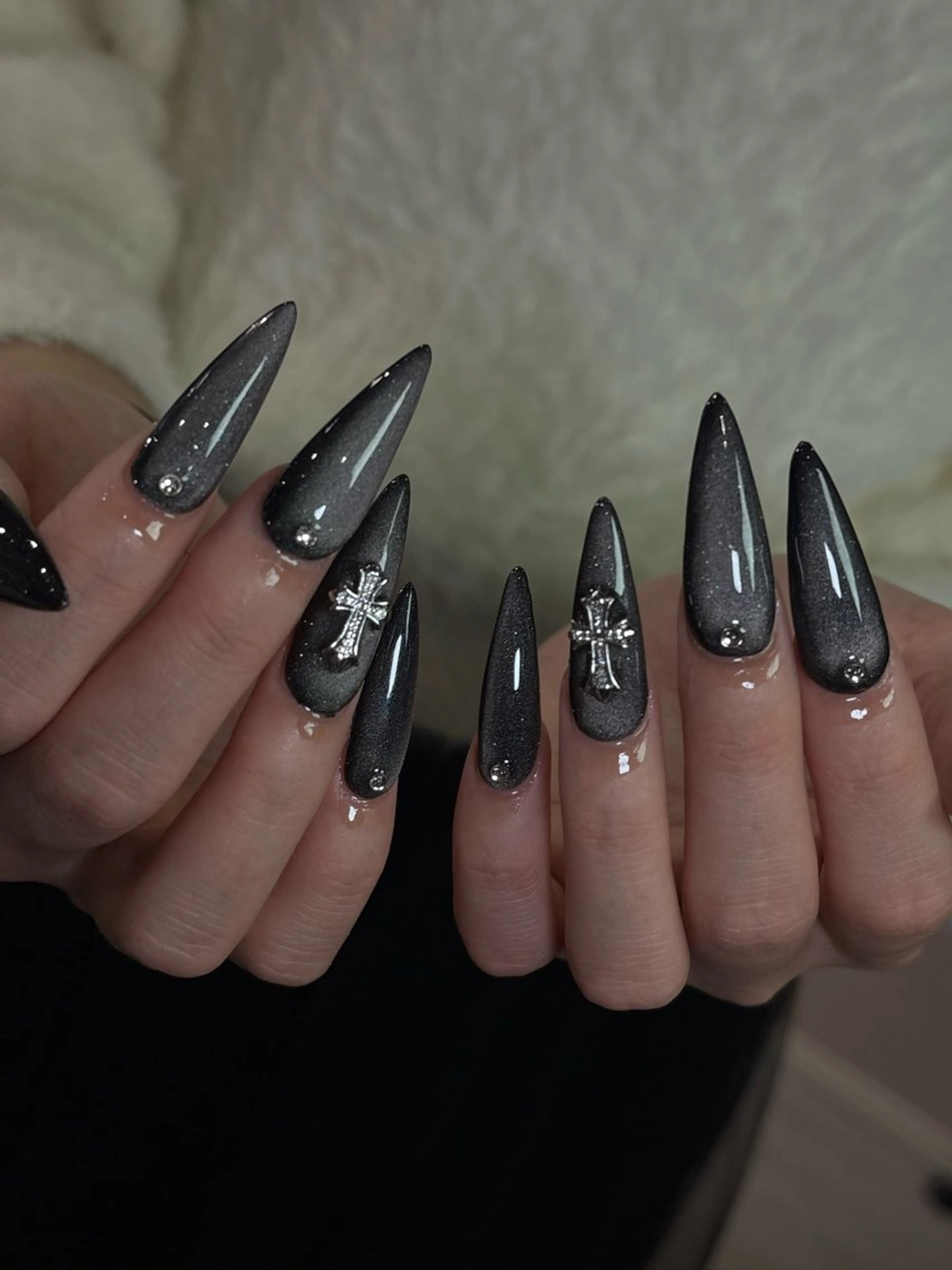 ネイル ハンドネイル Dark honey スカルプ専門原宿店のネイルデザイン