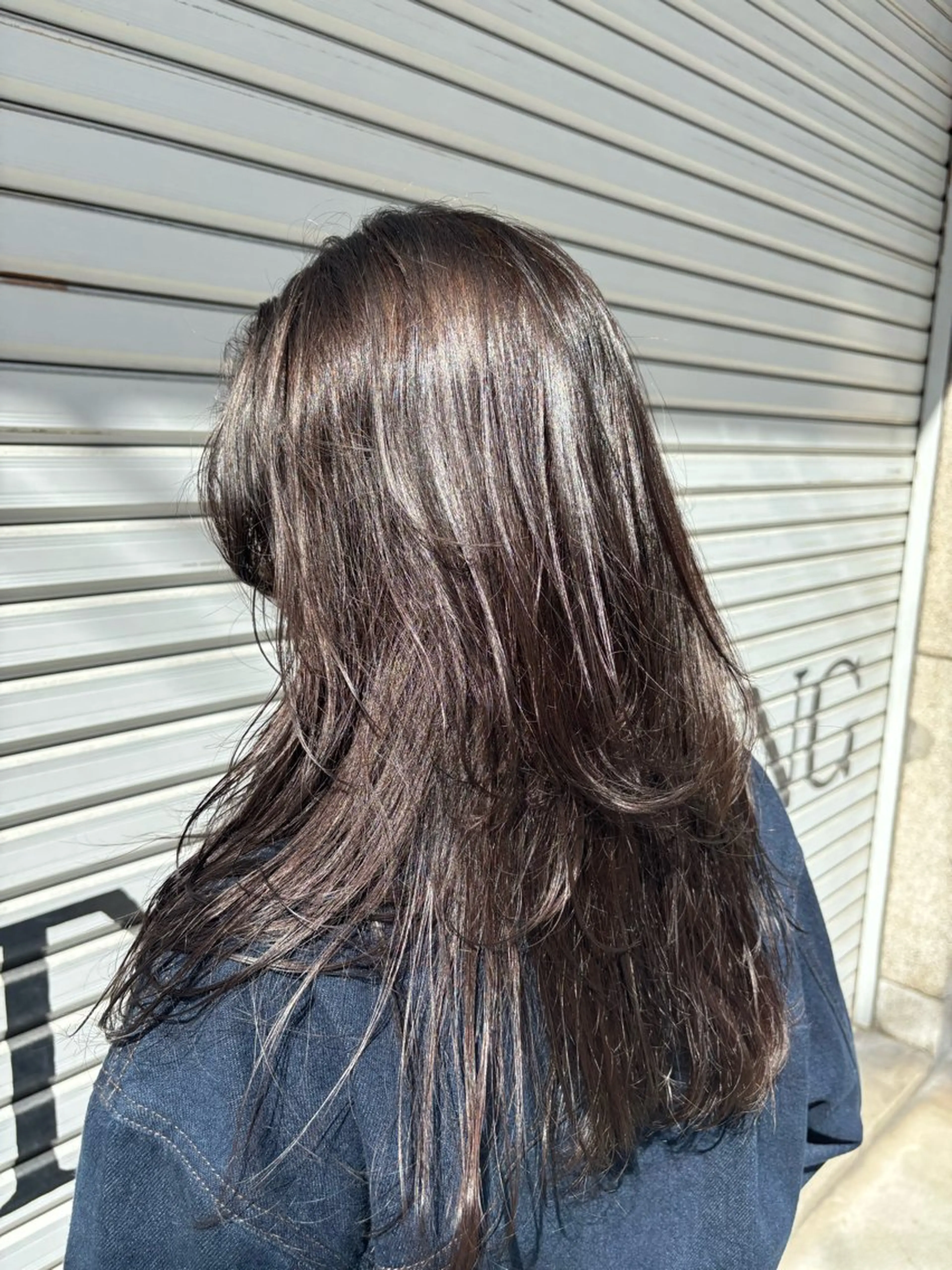 ロング ヘアカラー 大西 柚羽のヘアスタイル