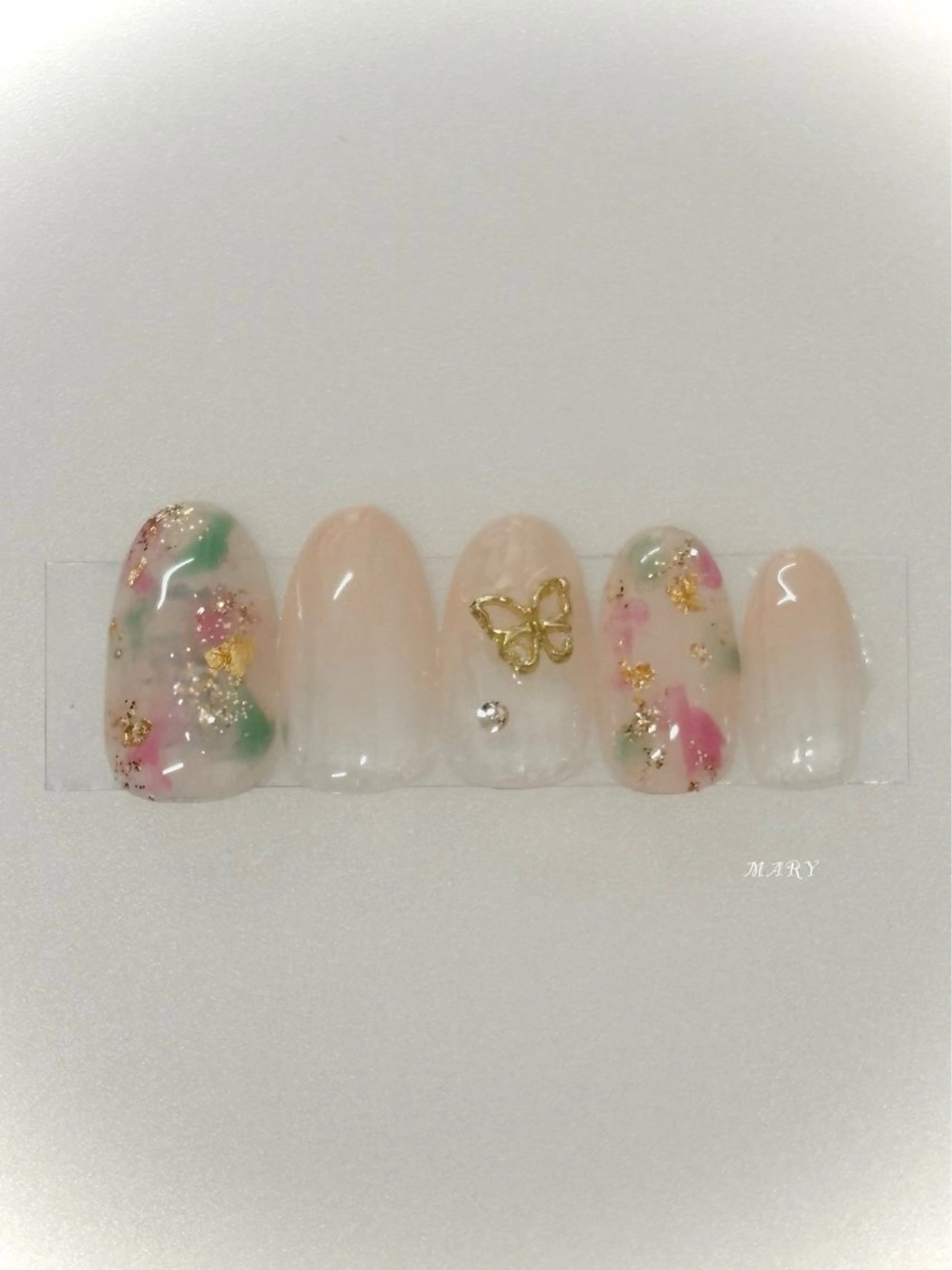 ネイル グラデーション ニュアンスネイル ピンク ハンドネイル Mary nail .narumiのネイルデザイン