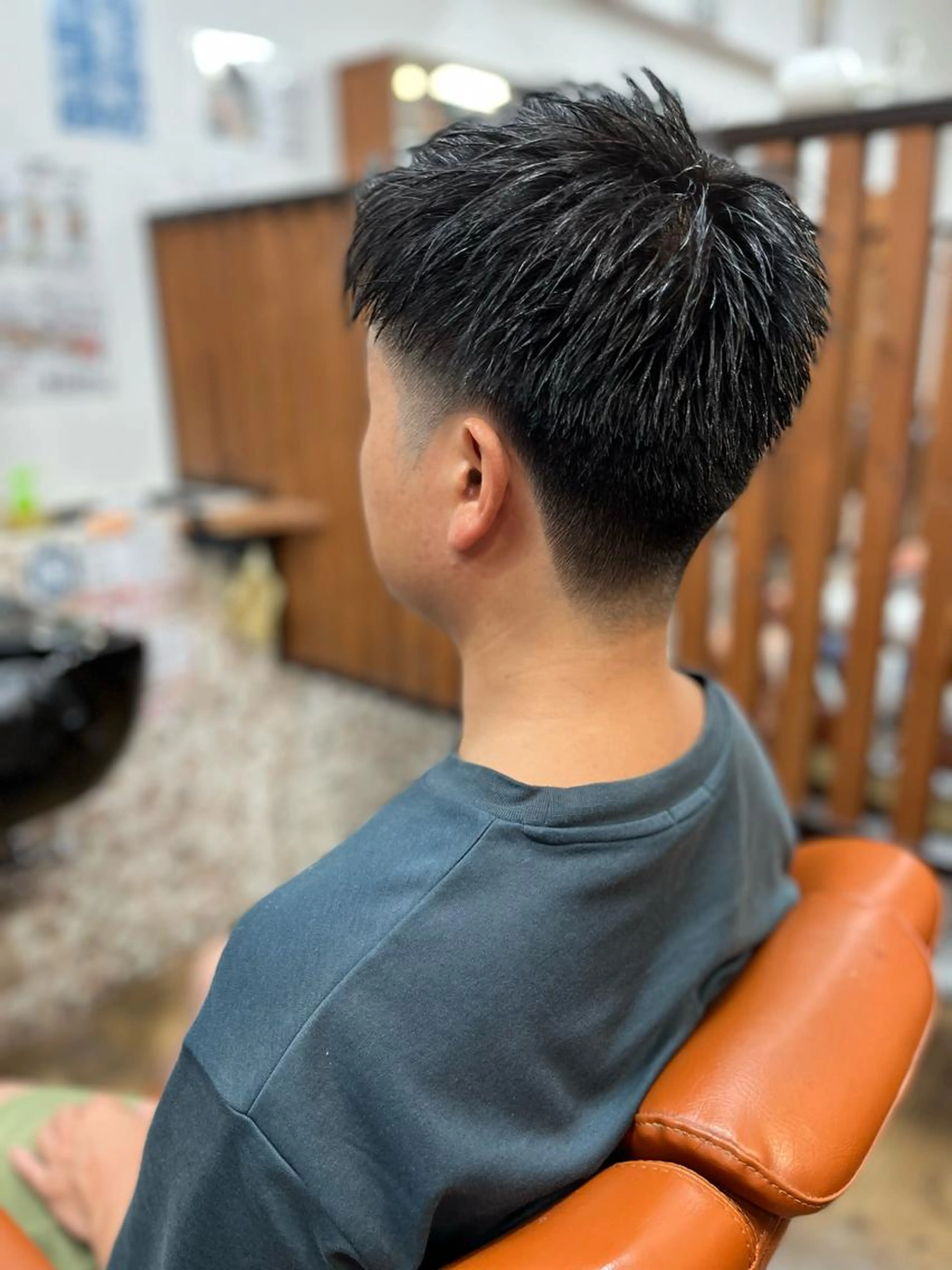 🔥メンズカット🔥年齢問いません！！ツーブロックは、受付しておりません🙇‍♂️ 刈り上げのみの受付です！の写真