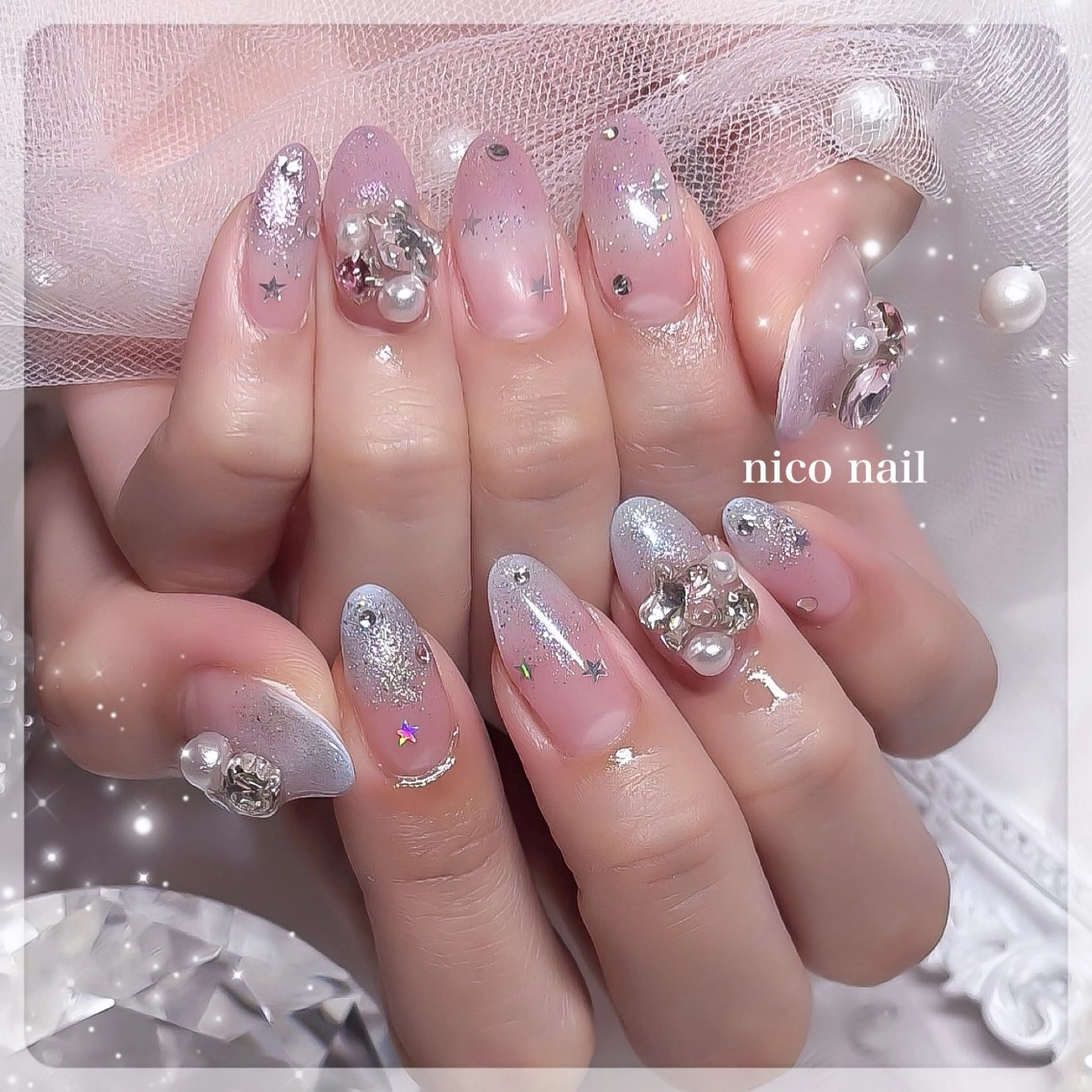 ネイル チークネイル ガーリー キラキラネイル ラメ(グリッター) マグネットネイル 三鷹🎀韓国ネイル/ niconail🪄のネイルデザイン