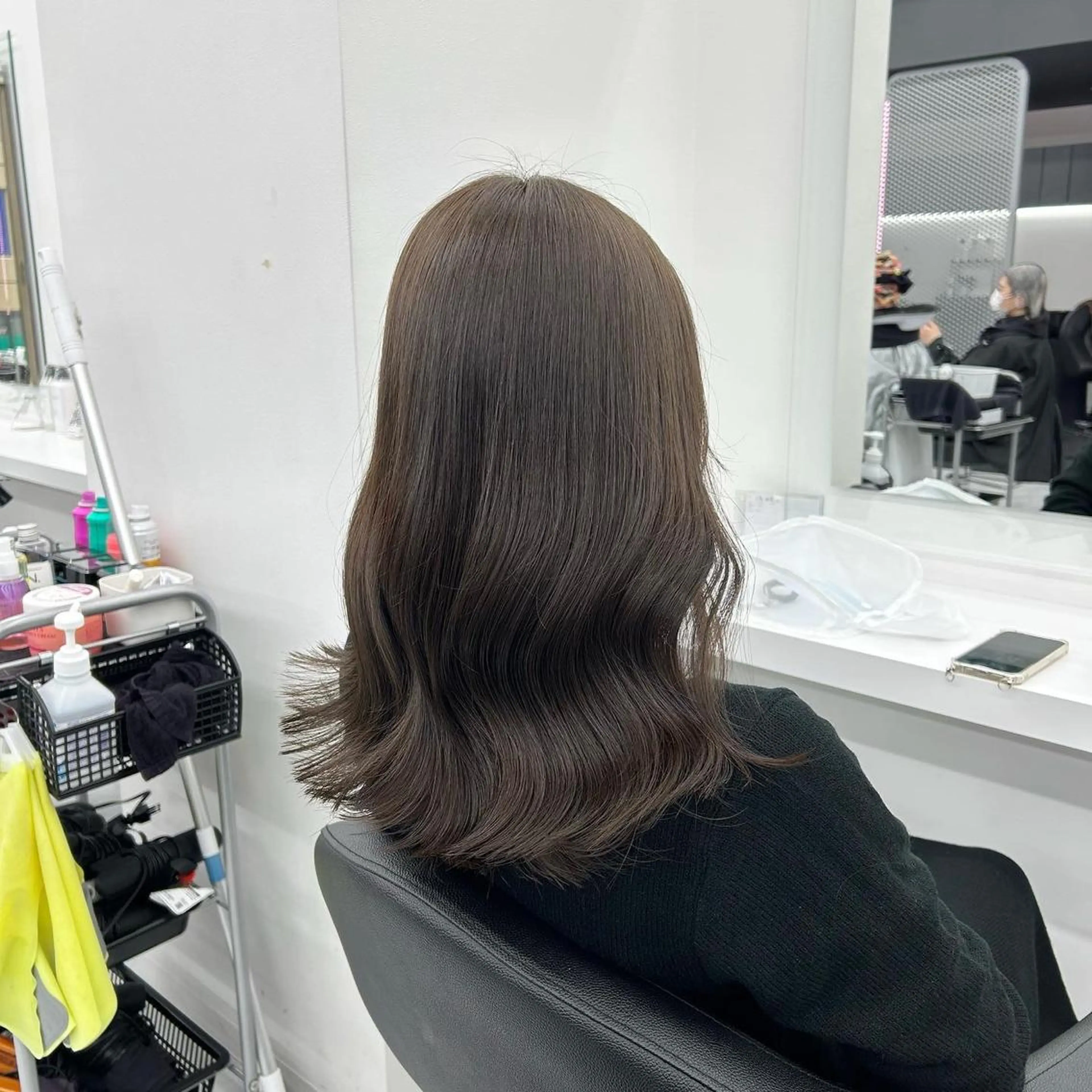 セミロング カラー ヘアアレンジ ヘアカラー トリートメント mai🍑暖色カラー /レイヤー💖のヘアスタイル