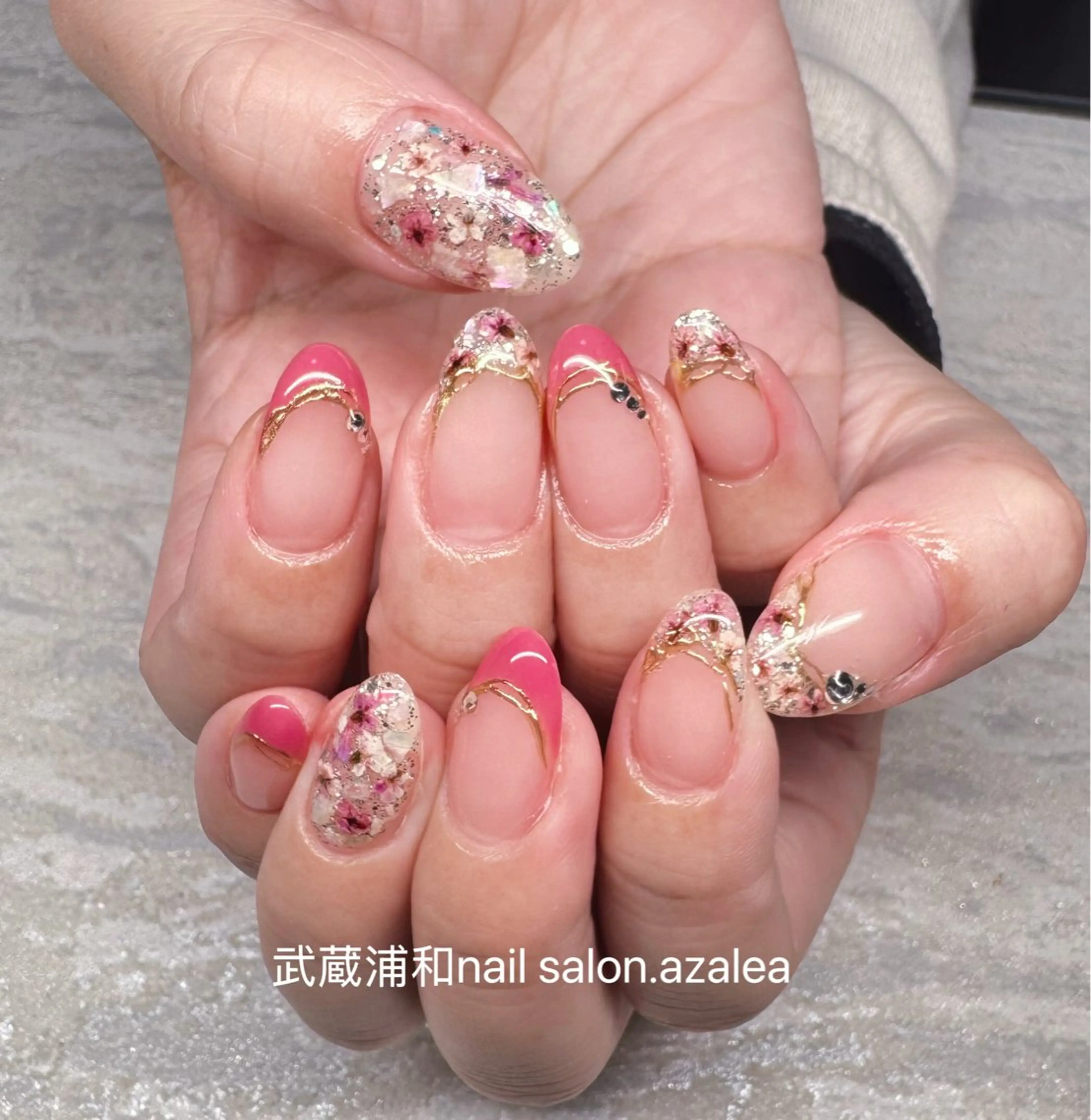 ネイル ハンドネイル R inのネイルデザイン