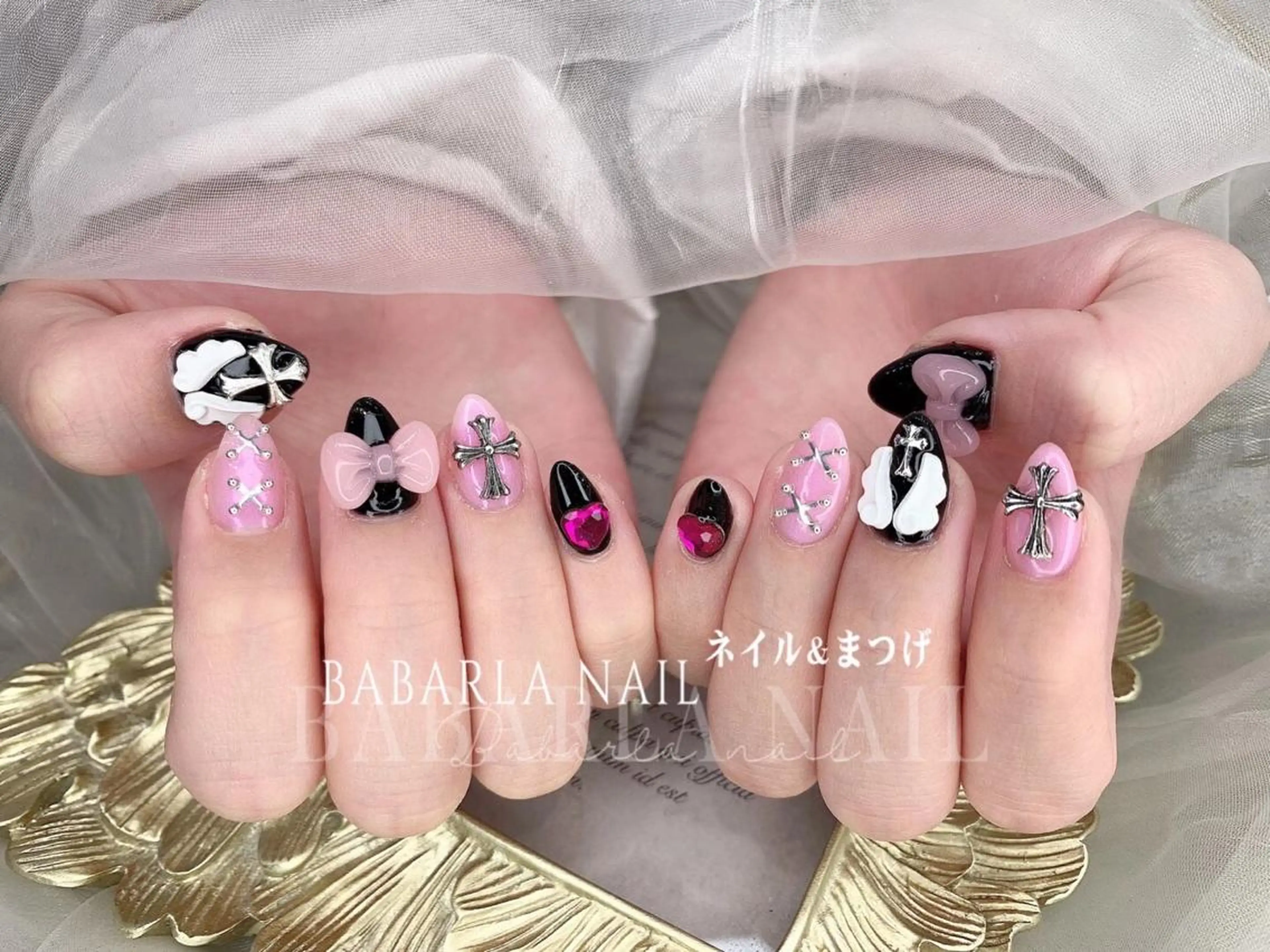 ネイル リボン Babarla Nailのネイルデザイン