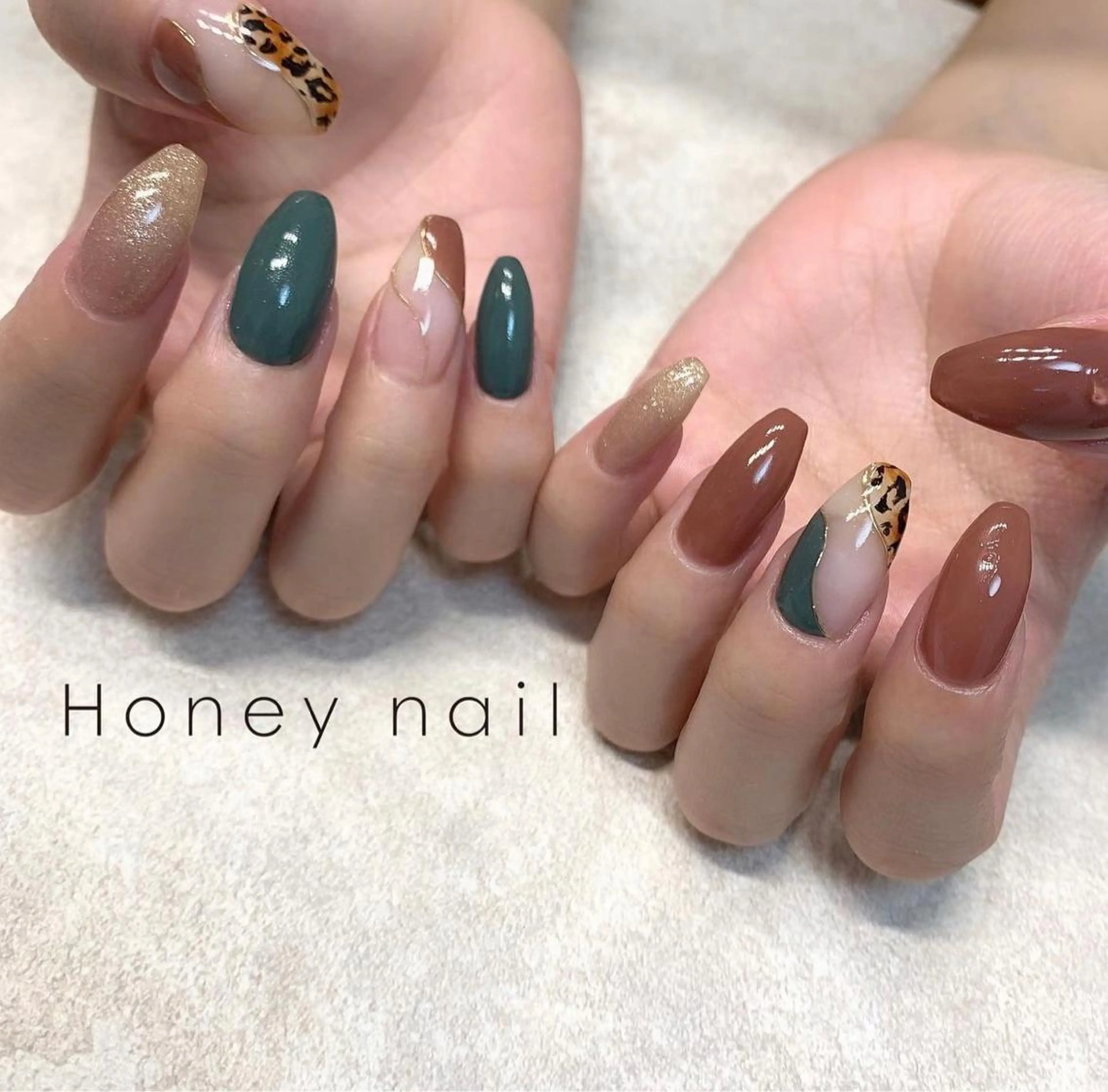 ネイル フィルインサロン Honey nailのネイルデザイン