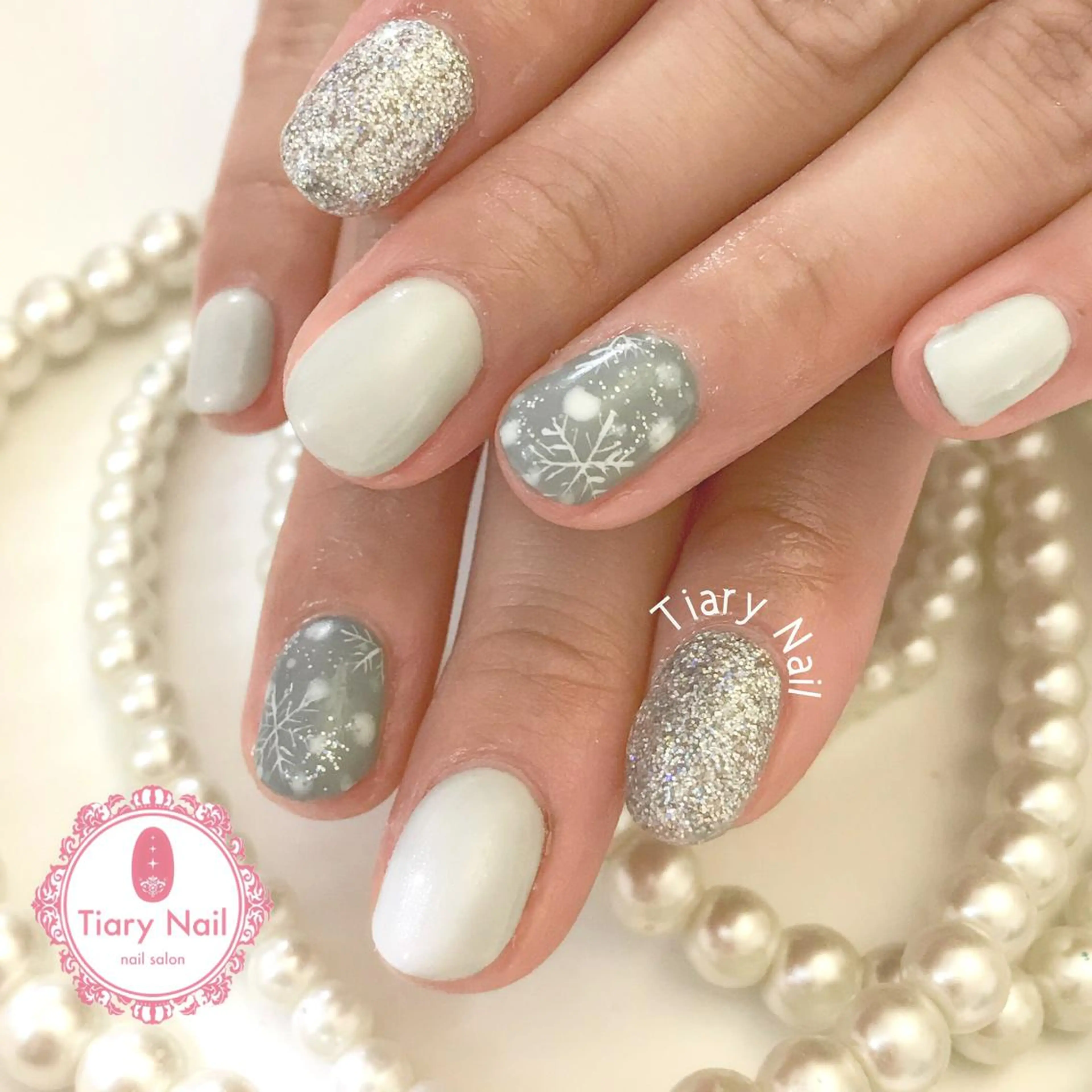 ネイル 💗🪽Tiary Nail🪽💗のネイルデザイン