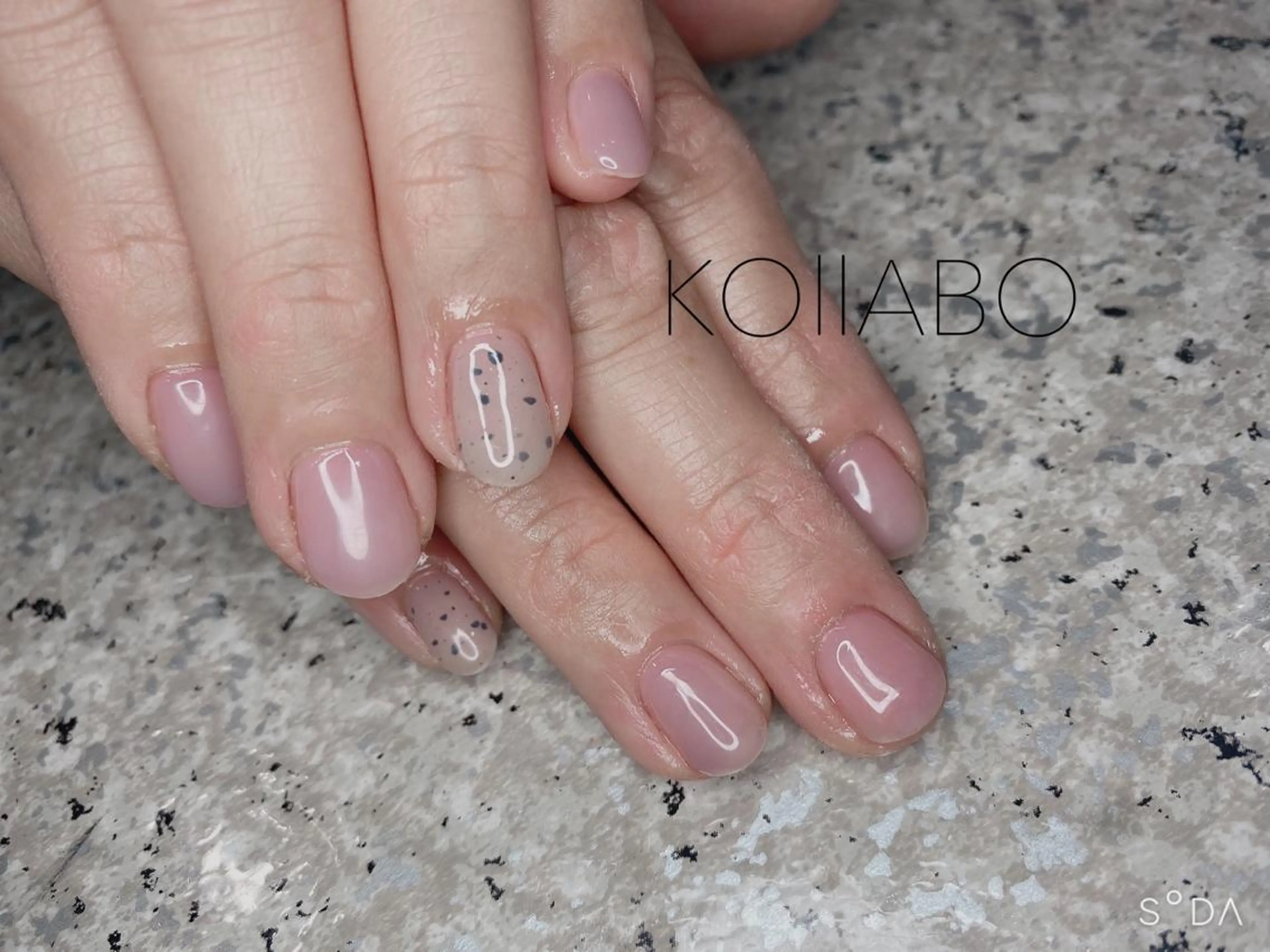 ネイル KOLLABO nailのネイルデザイン