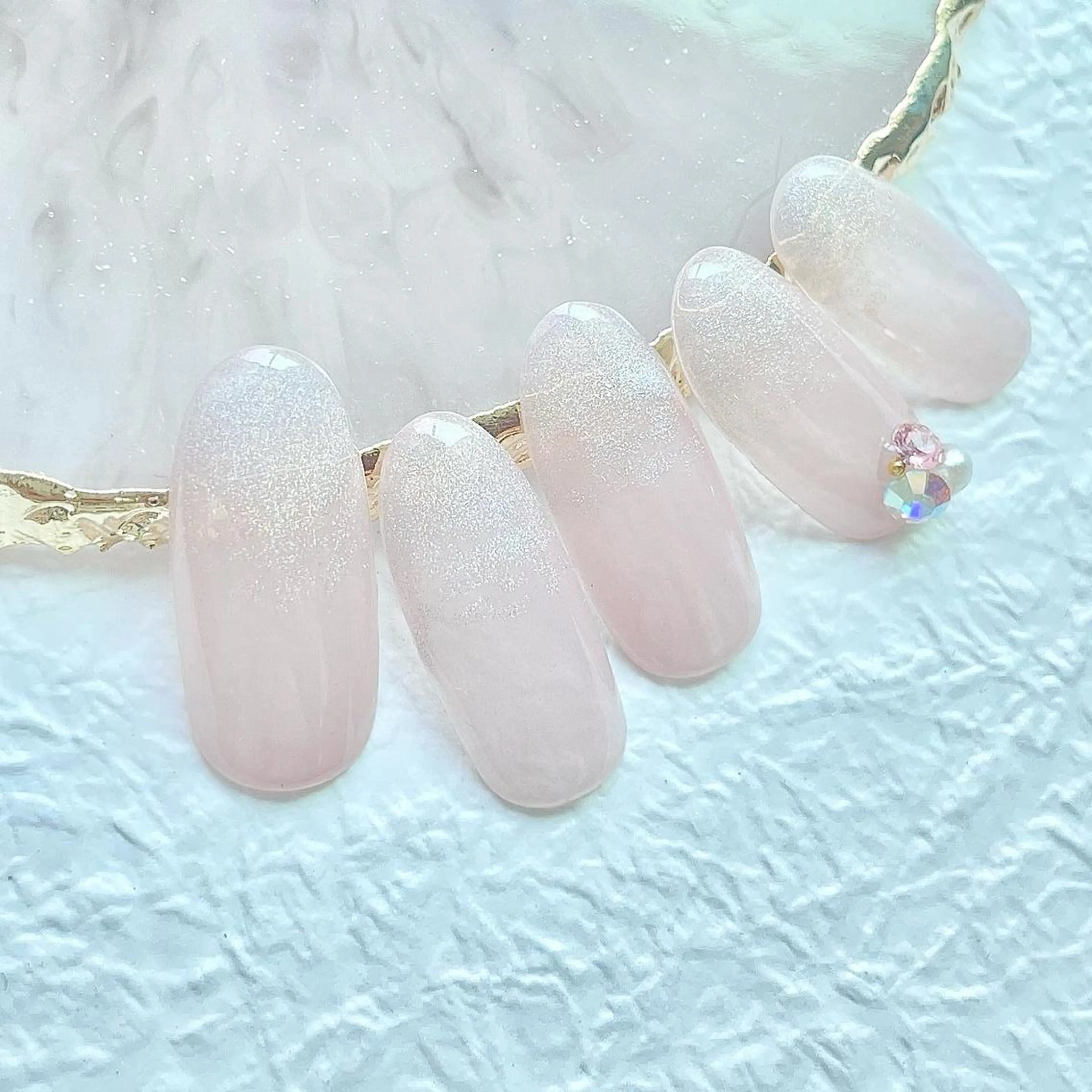 ネイル ジェルネイル マグネットネイル オフィスネイル ピンク シンプルネイル ハンドネイル ハンドケア atelier yu's nailのネイルデザイン