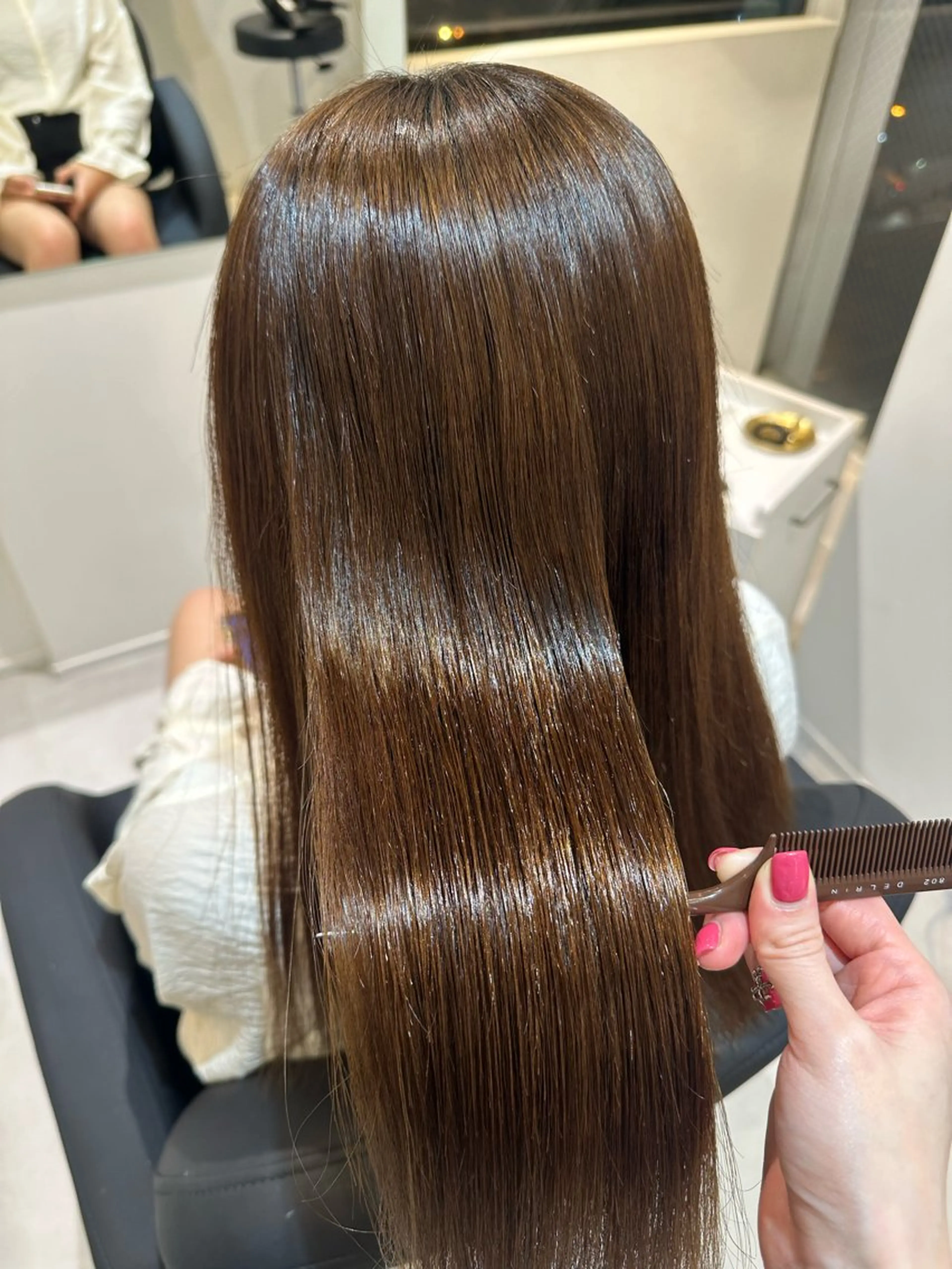 セミロング 髪質改善 縮毛矯正 Emuest心斎橋 SAKIのヘアスタイル