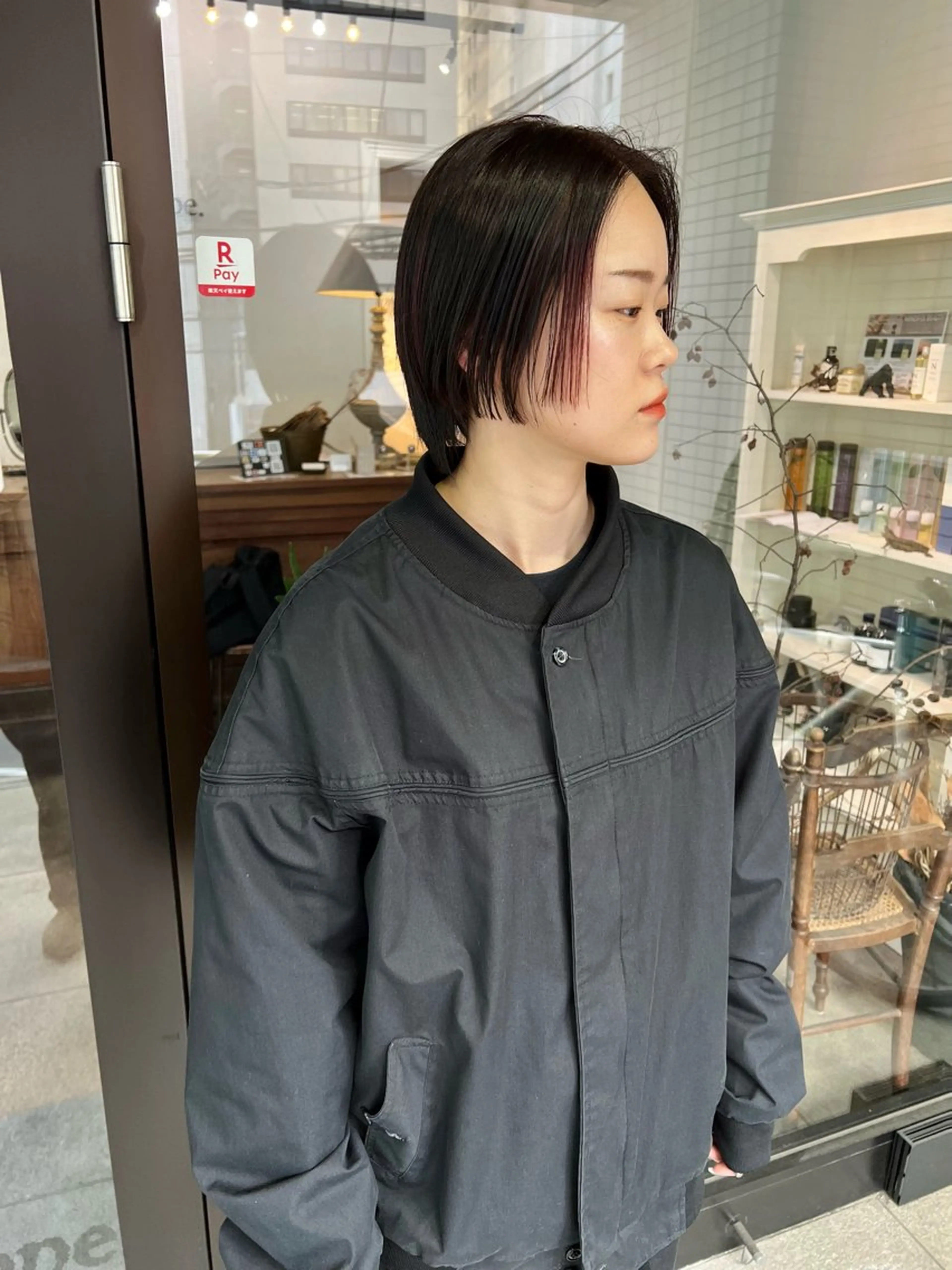 ショート カラー デザインカラー ハイライトカラー インナーカラー ハイライト ショートヘア カット ヘアカラー 千葉 郁也のヘアスタイル