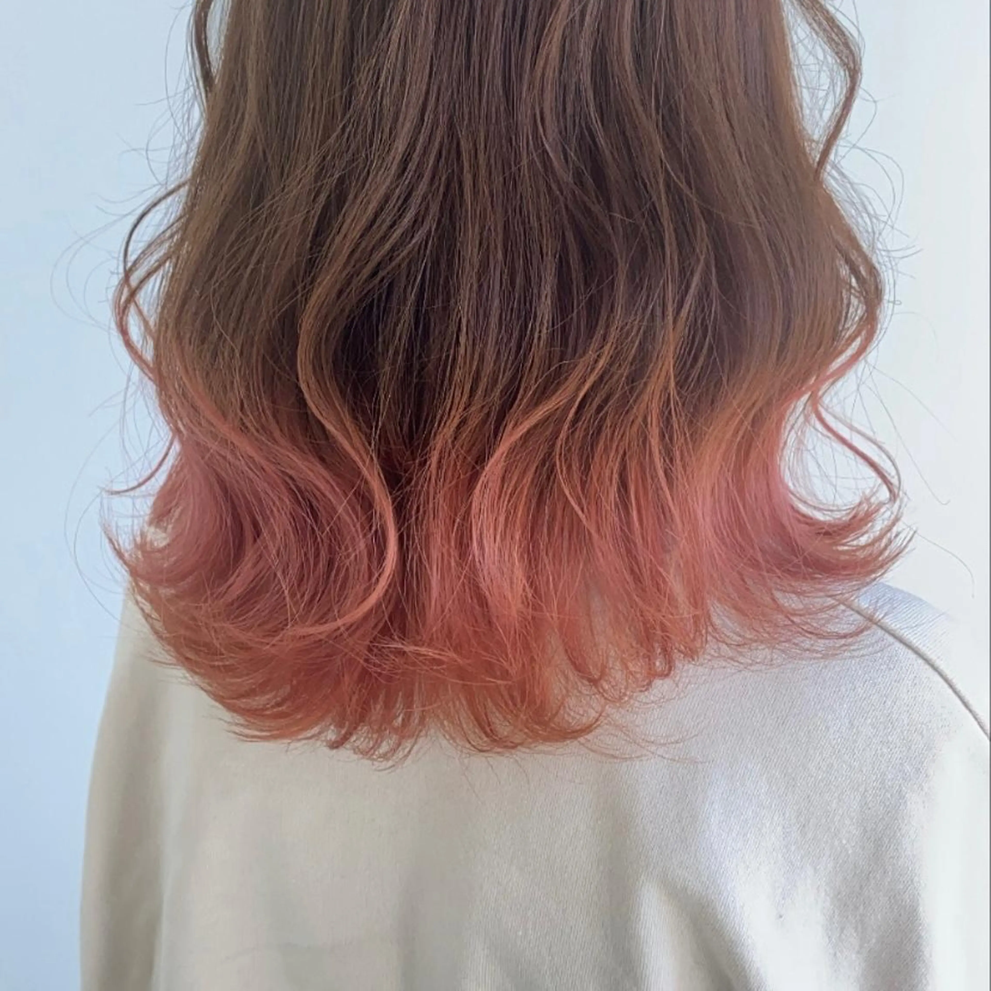 セミロング カラー グラデーションカラー ピンクカラー レイヤー/ハイトーン 🧸SENAのヘアスタイル