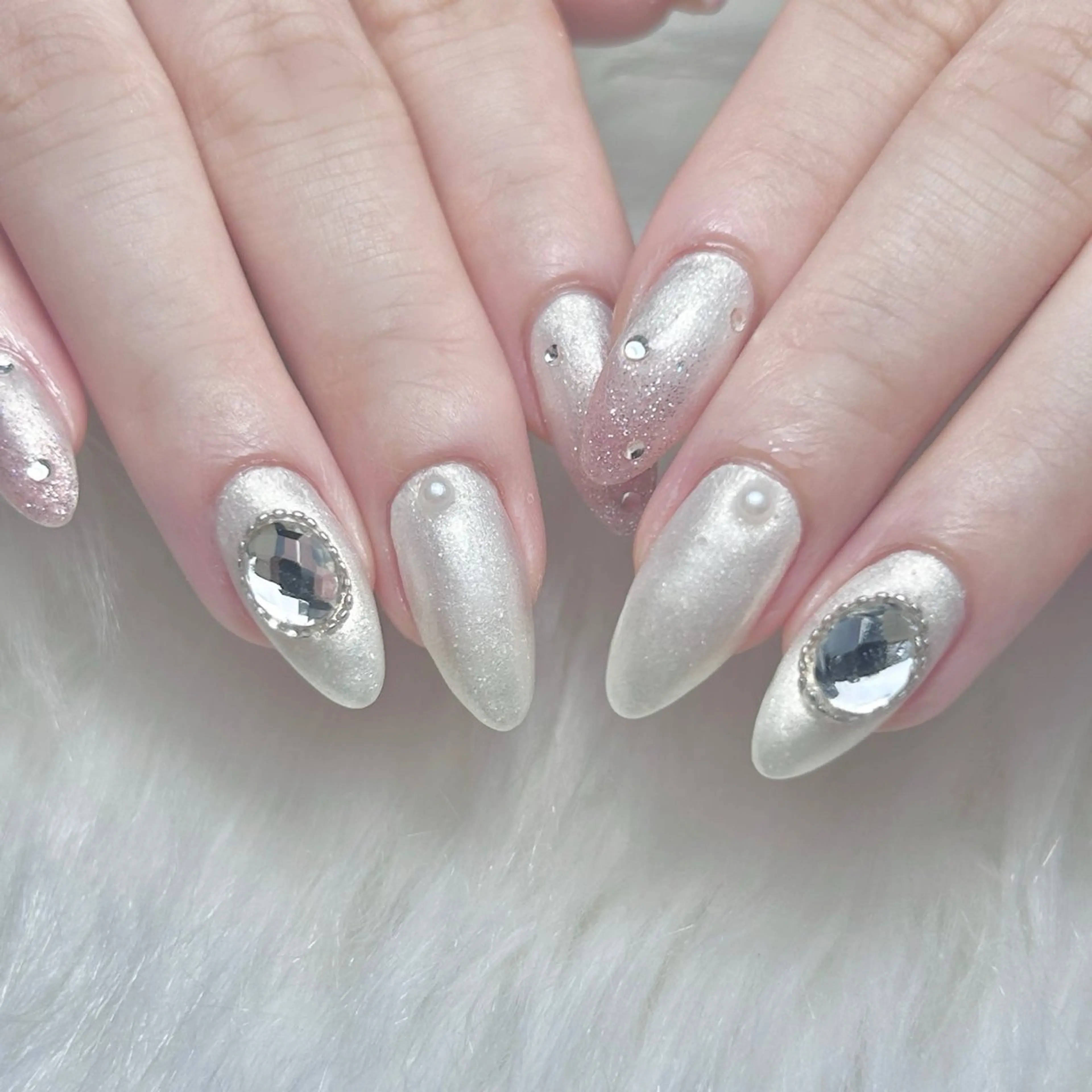 ネイル Rino ，のネイルデザイン