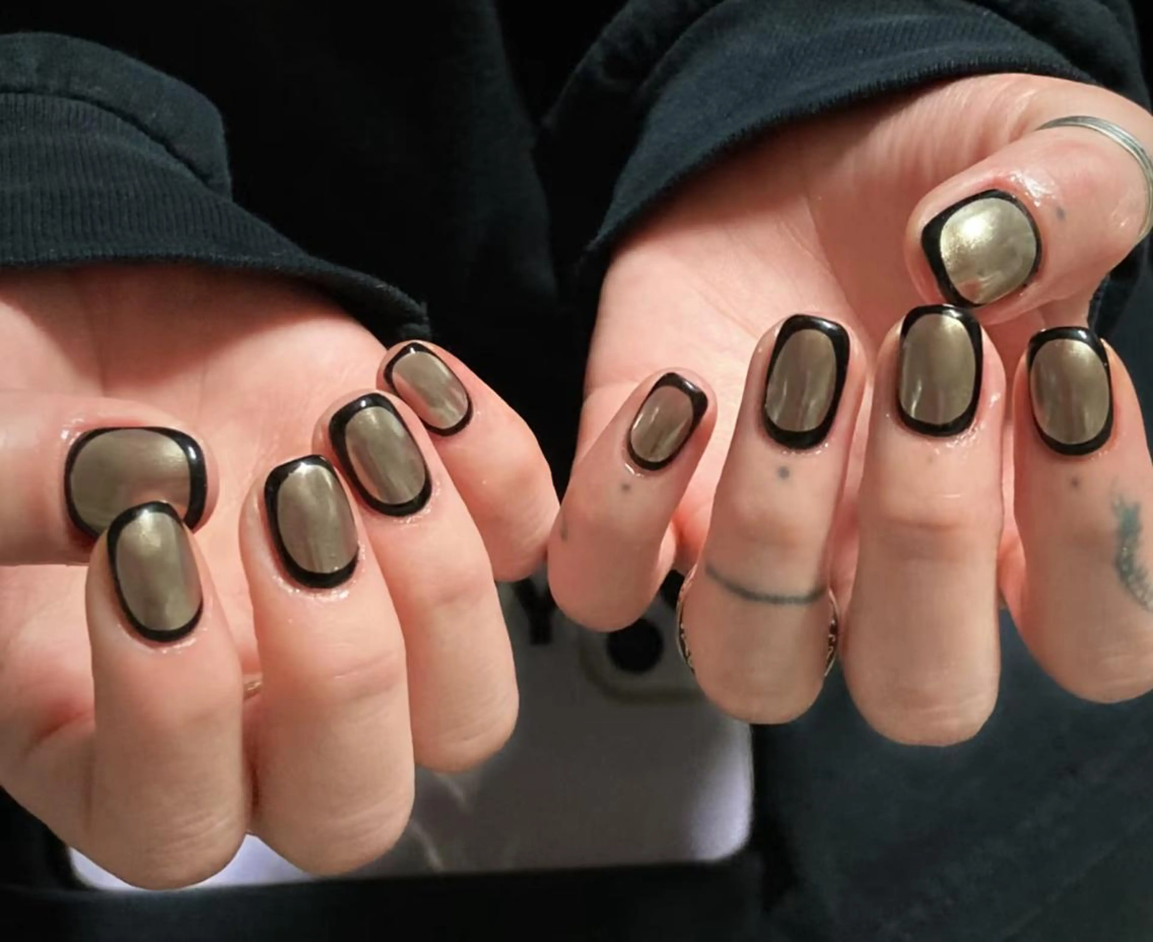 ネイル ハンドネイル 🎀 KiKi_nailのネイルデザイン