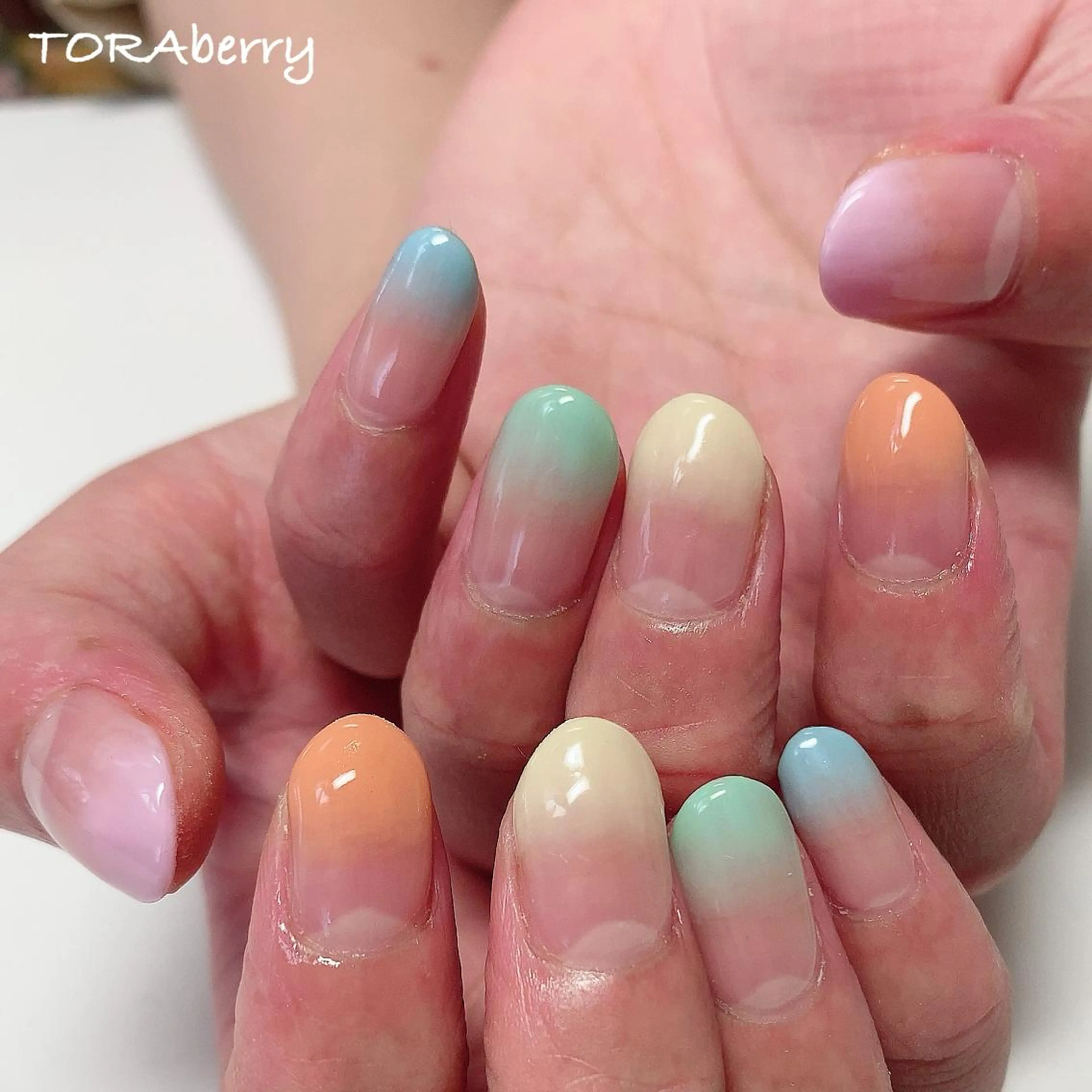 ネイル ハンドネイル ネイリスト なつみのネイルデザイン