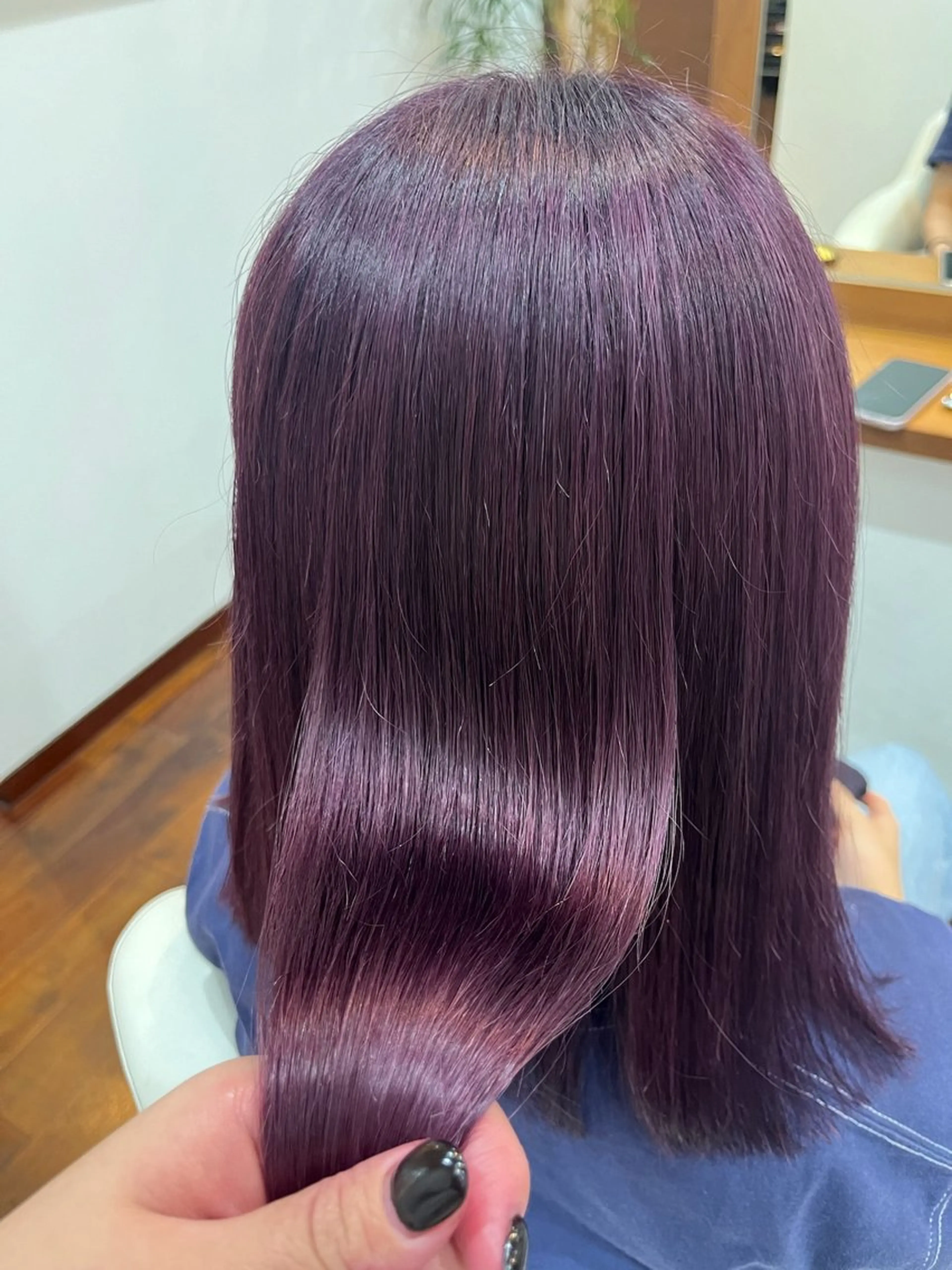 ミディアム 金岡 碧のヘアスタイル