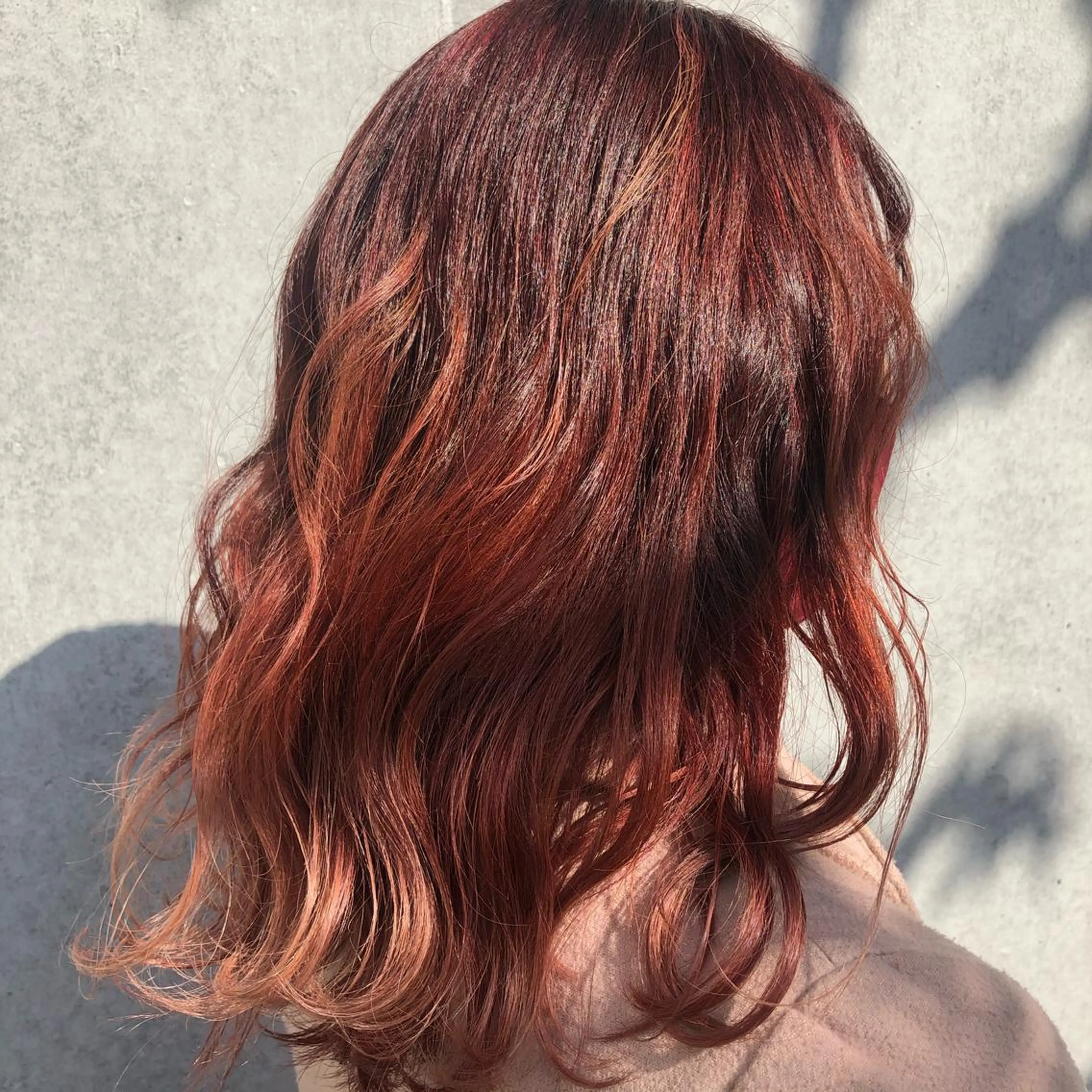 ロング カラー カシス ピンクカラー カラー職人 なかもと たつひろのヘアスタイル