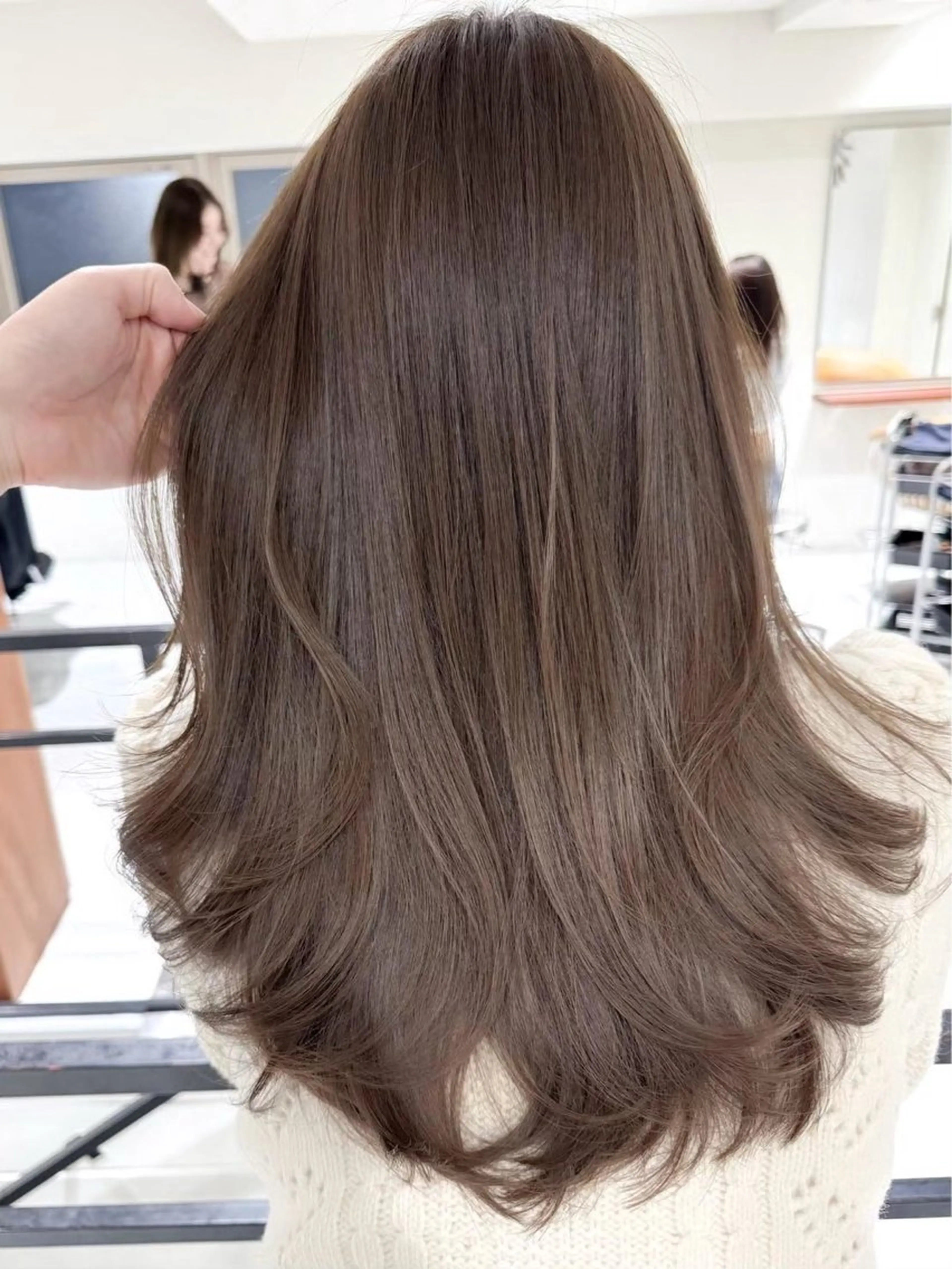 セミロング ヘアカラー 透明感カラー Lity🤍ྀིaiのヘアスタイル