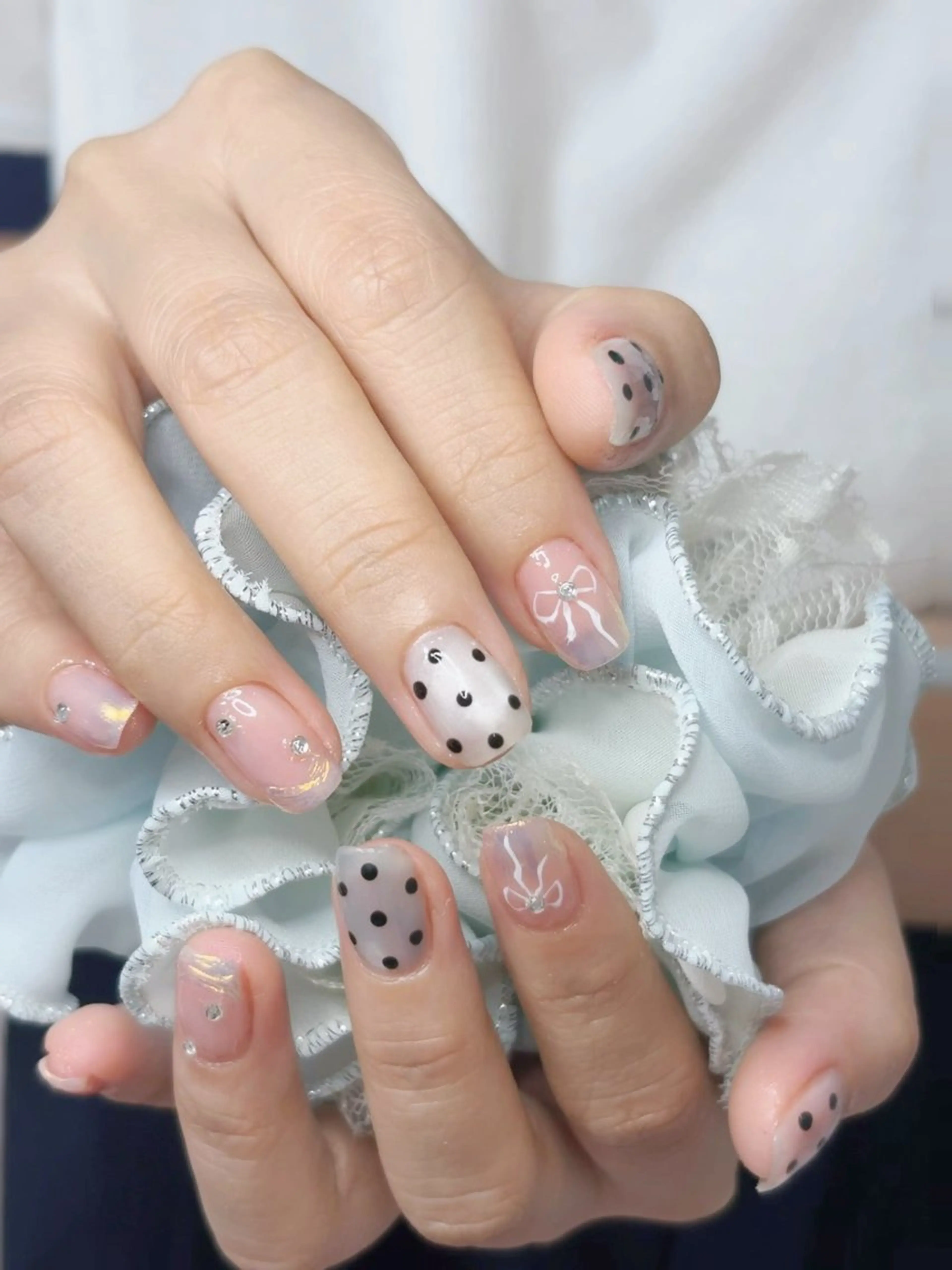 ネイル アートネイル オーロラネイル チークネイル フレンチネイル ガラスフレンチ ハンドネイル 🎀🎀YooLi Nail Salonのネイルデザイン