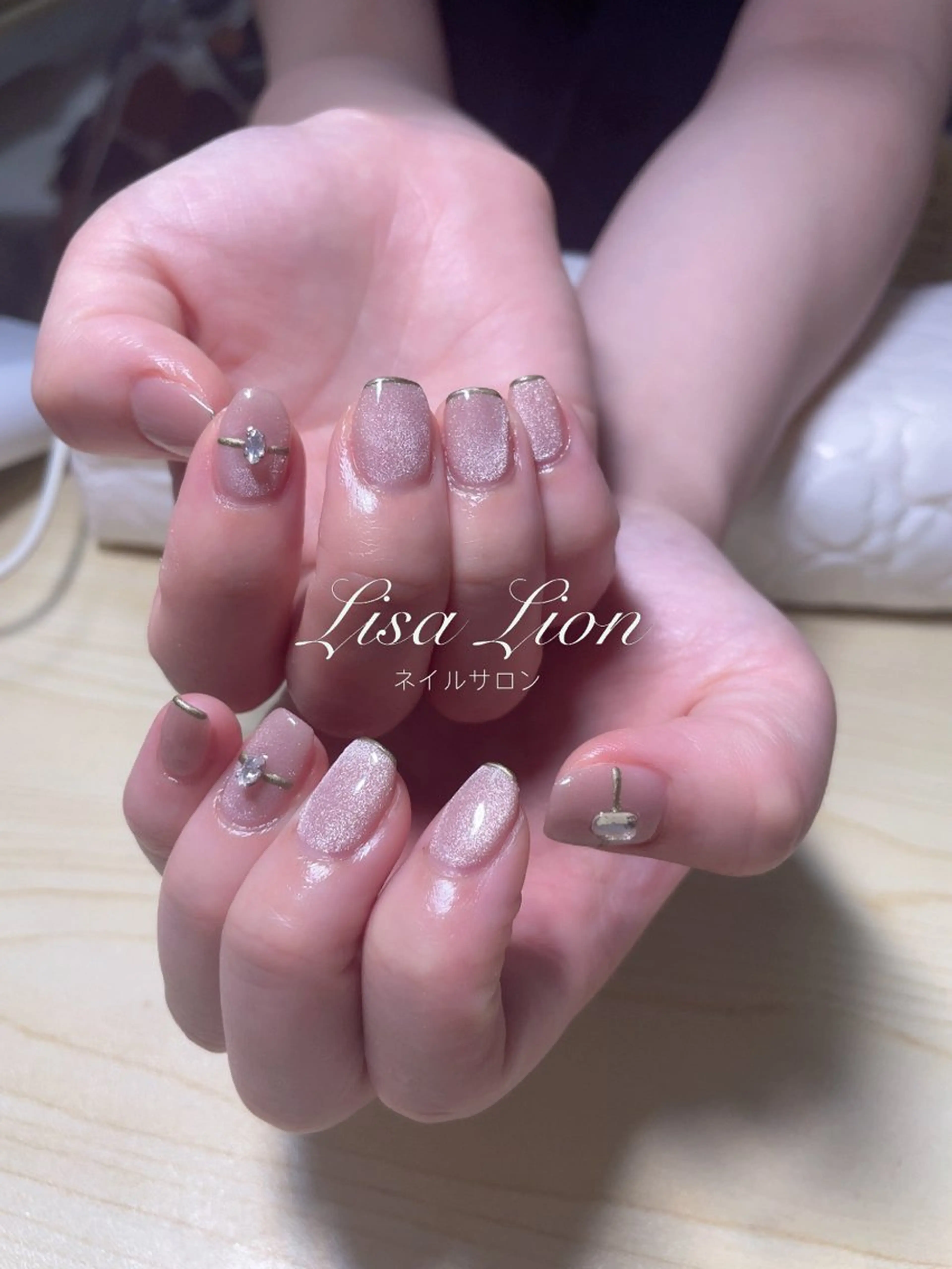 ネイル M. Tui Tuiのネイルデザイン