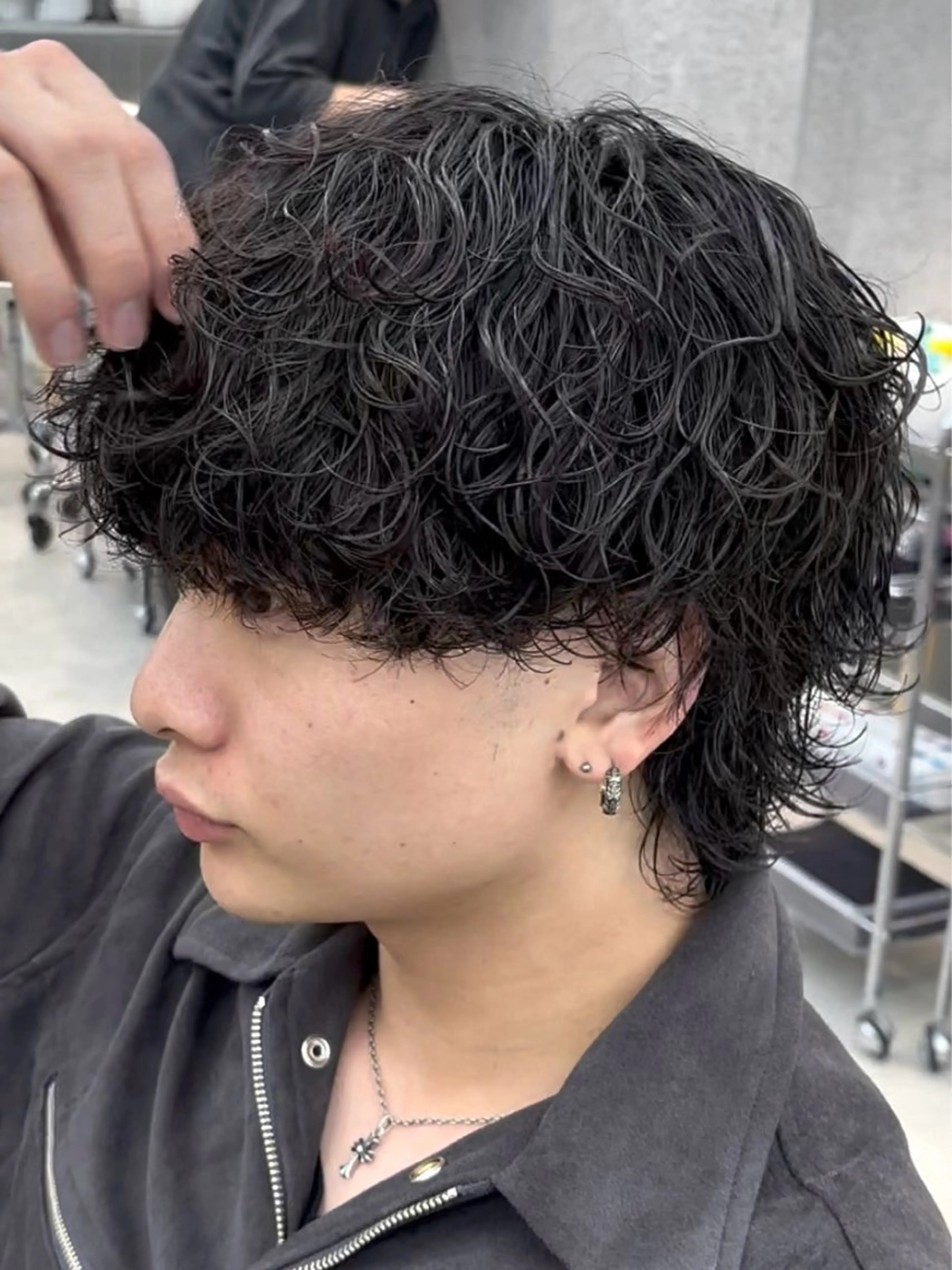 パーマ メンズ メンズパーマ 波巻きパーマ スパイラルパーマ パーマ メンズパーマ特化 sayoのヘアスタイル