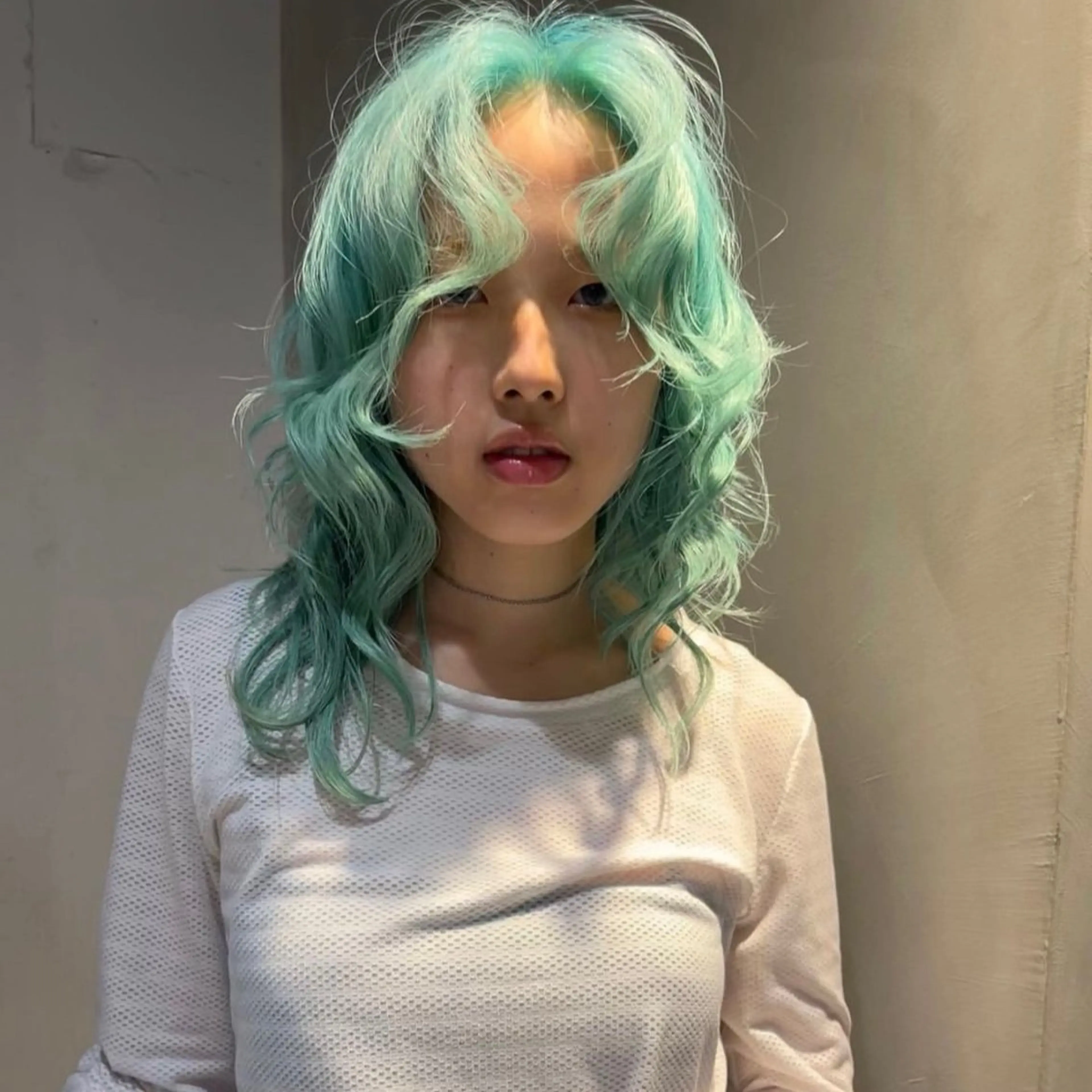 セミロング カラー カット ヘアカラー ブロンド／ブリーチ 【SITY.】のヘアスタイル