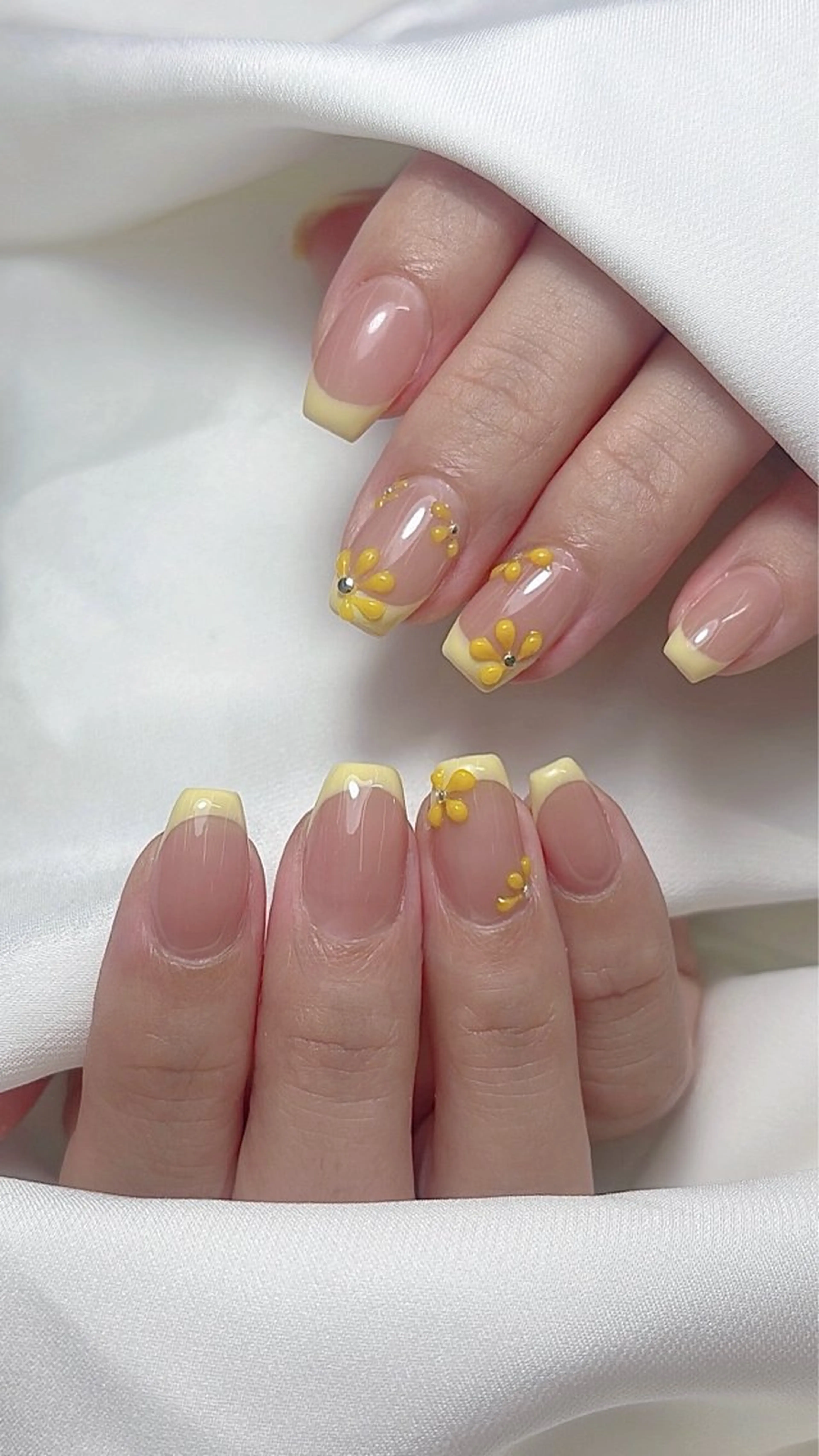 ネイル アートネイル Nhit Nailsのネイルデザイン