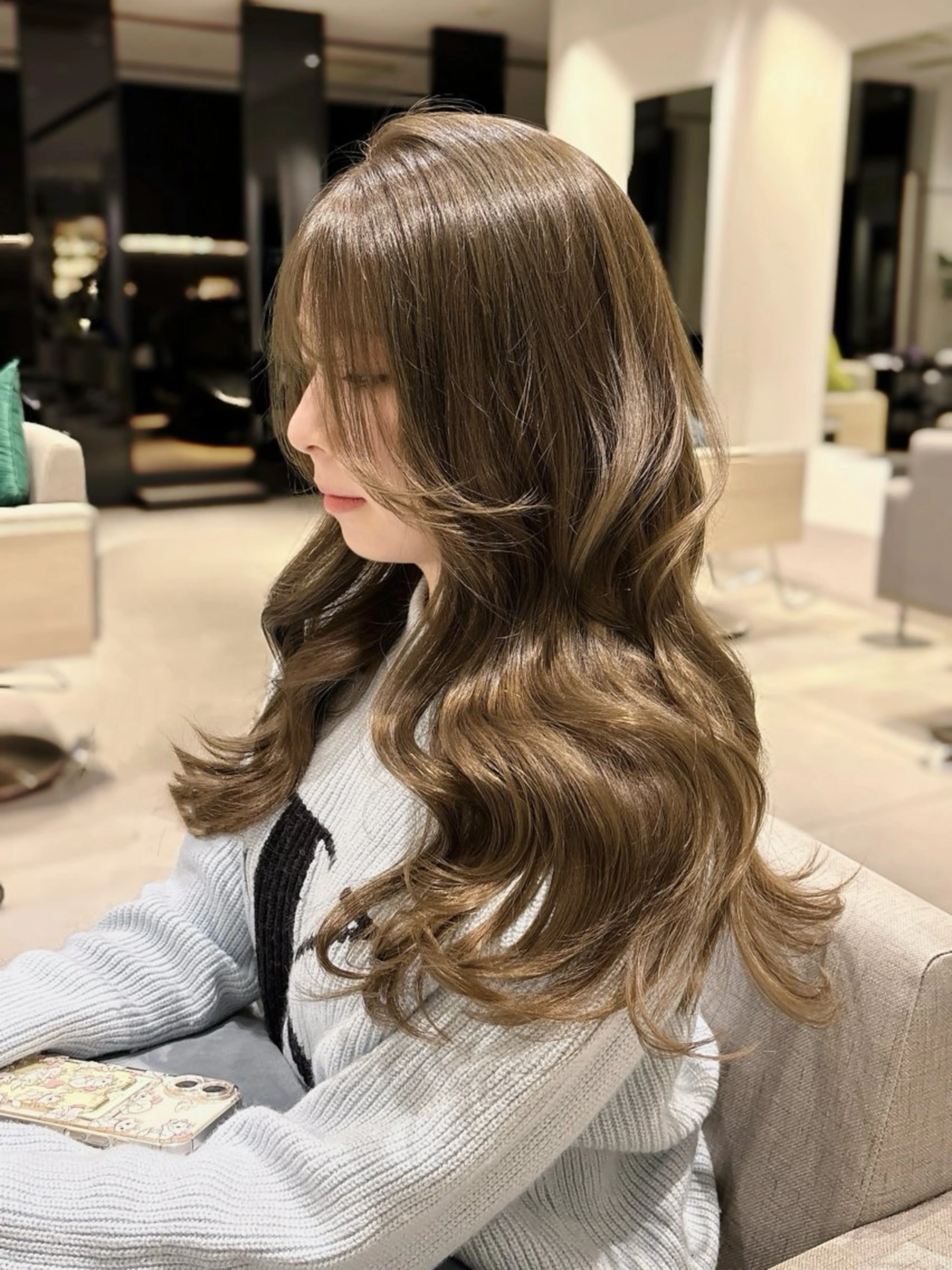 セミロング カラー ヘアアレンジ ベージュカラー ブリーチ ブラウンカラー ブリーチなしカラー オリーブベージュ カット ヘアカラー トリートメント 銀座/韓国レイヤー/ 艶カラー🍓原田侑依のヘアスタイル