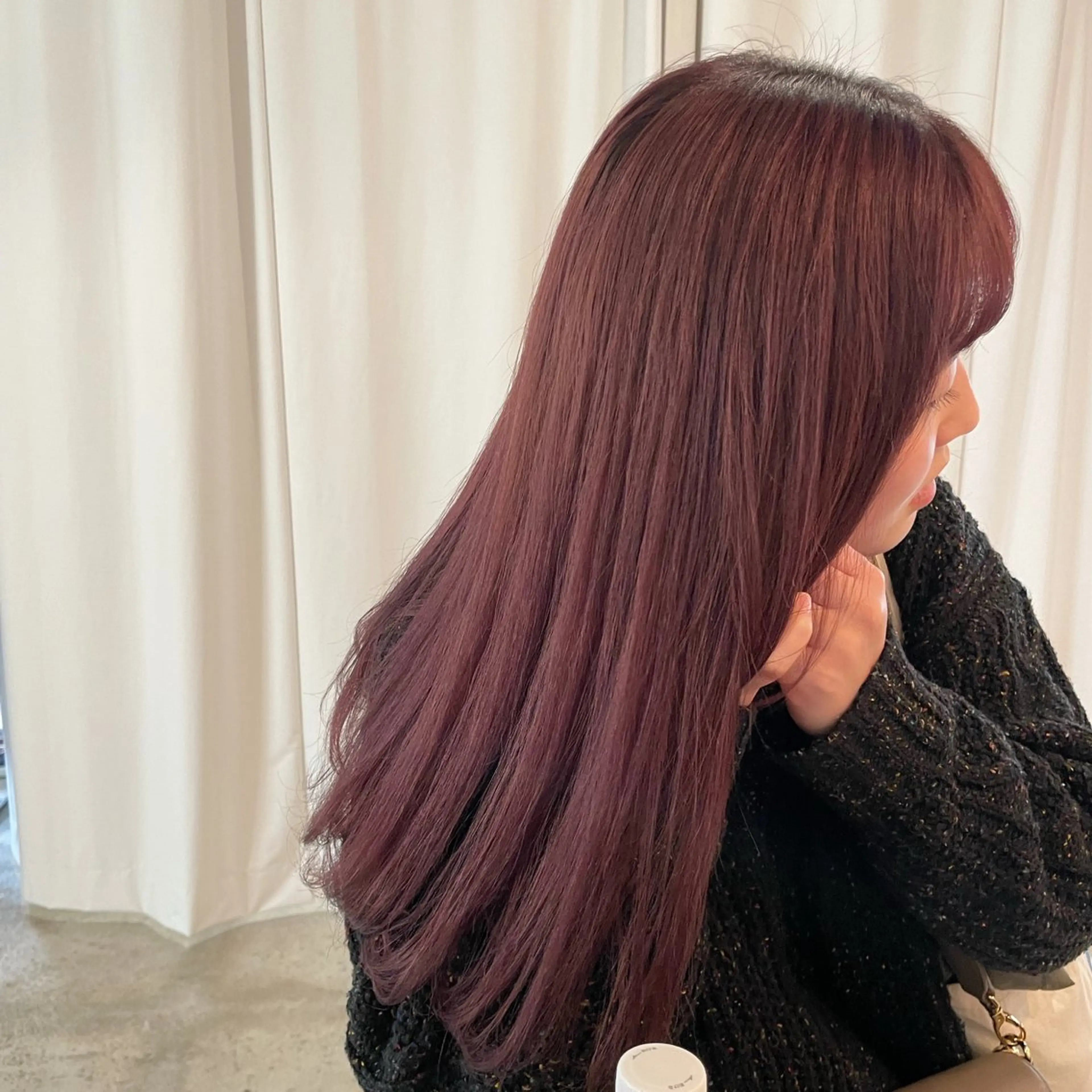 ミディアム カラー ブリーチ ボルドーカラー ブリーチなしカラー カット ヘアカラー トリートメント Takuma Suzuki中目黒のヘアスタイル