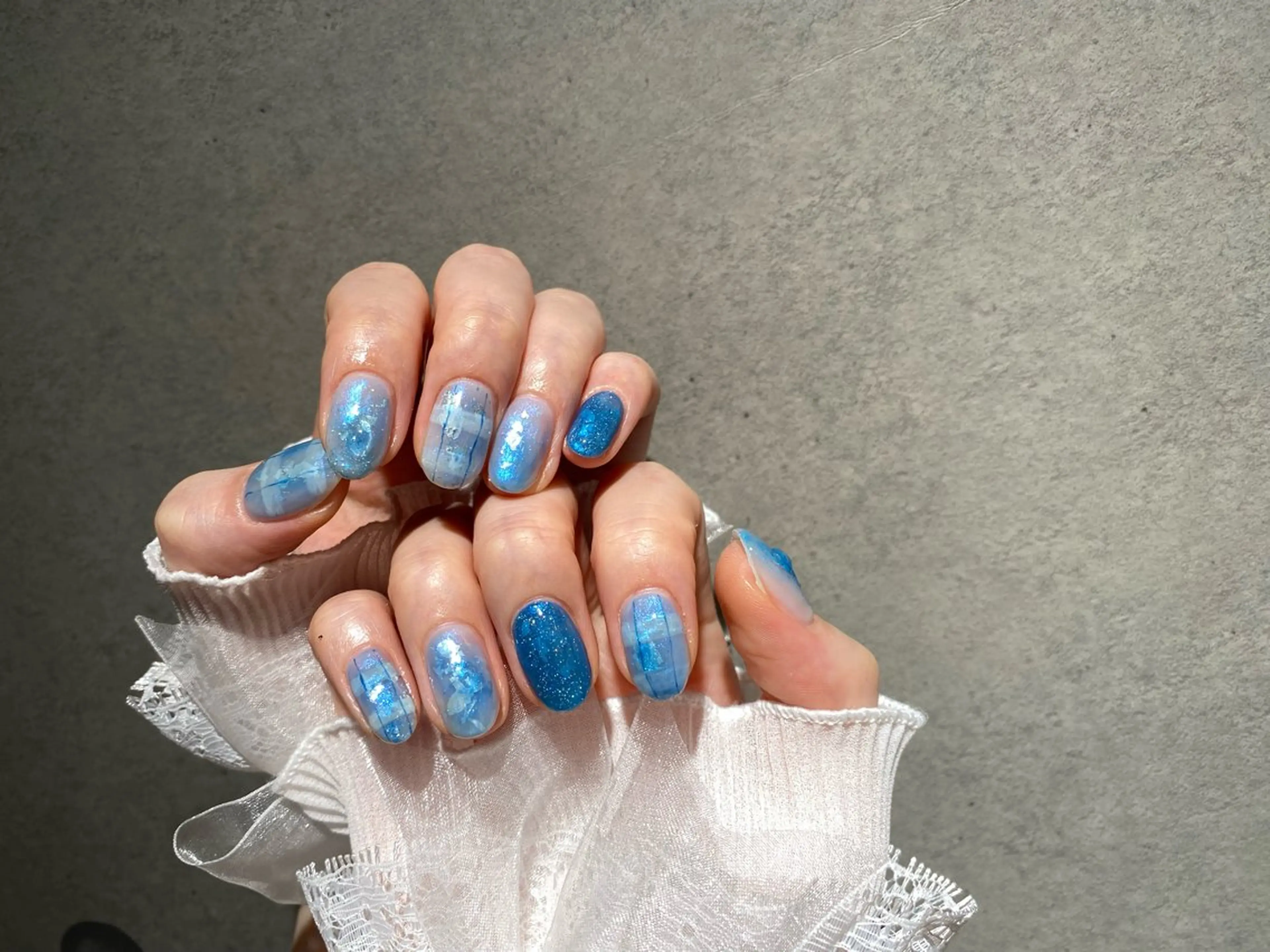 ネイル I-nailロング /ワンホン/キラキラのネイルデザイン