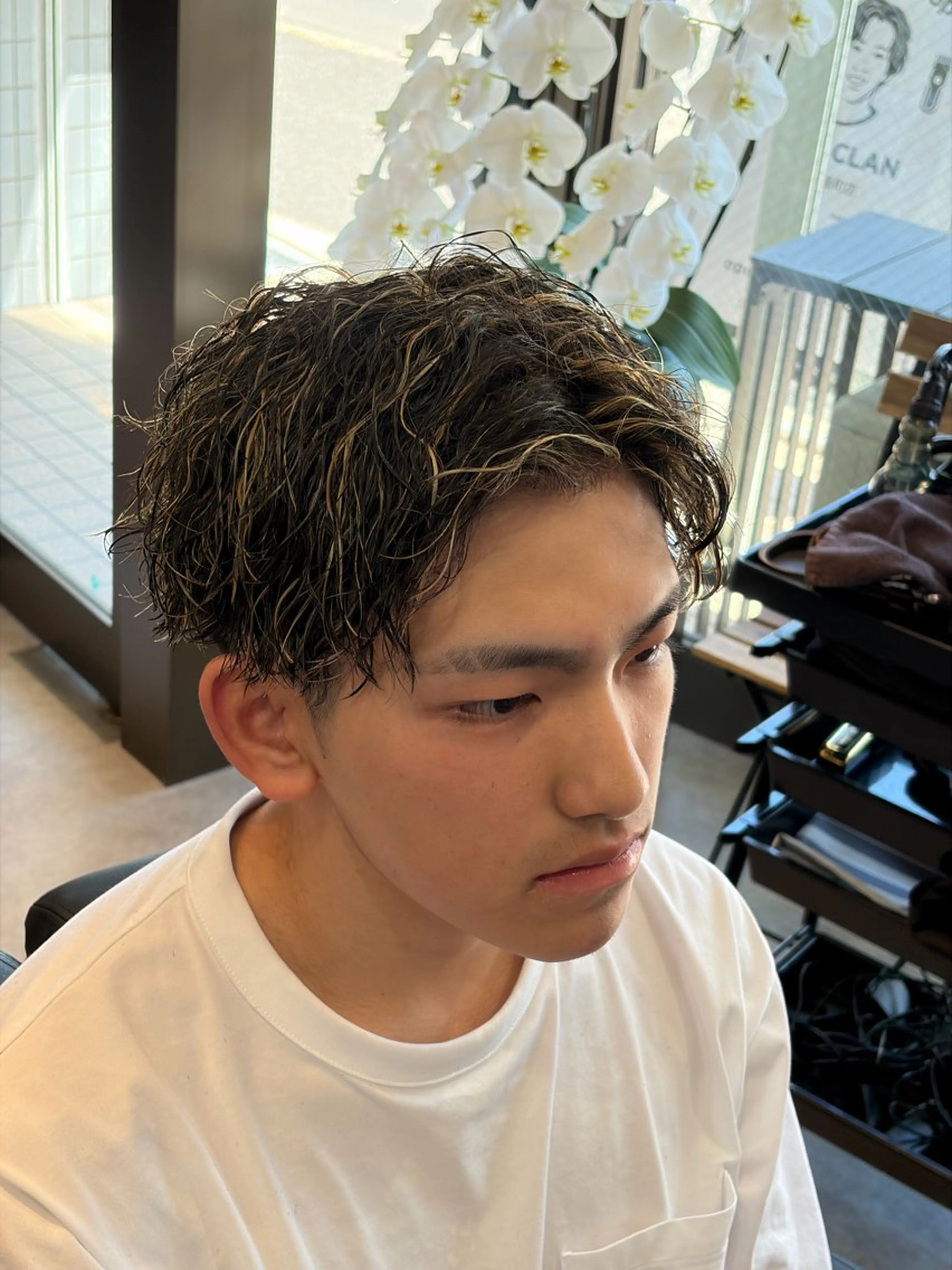 ミディアム カラー パーマ メンズ フェードカット メンズメッシュ メッシュ 高橋 怜玖／仙台／長町のヘアスタイル