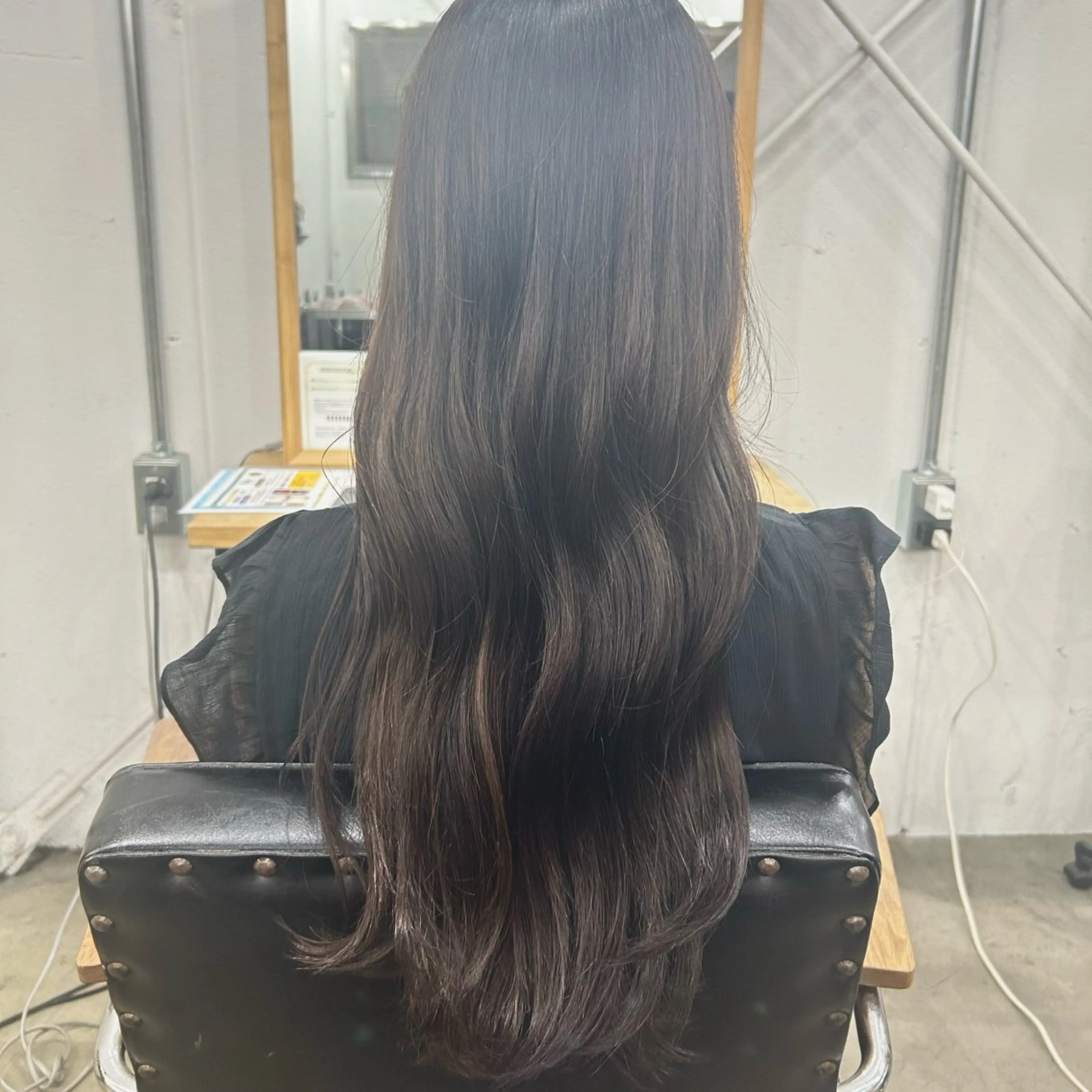 ロング カラー ヘアカラー あやめ🪽 オリーブ/ハイトーンのヘアスタイル