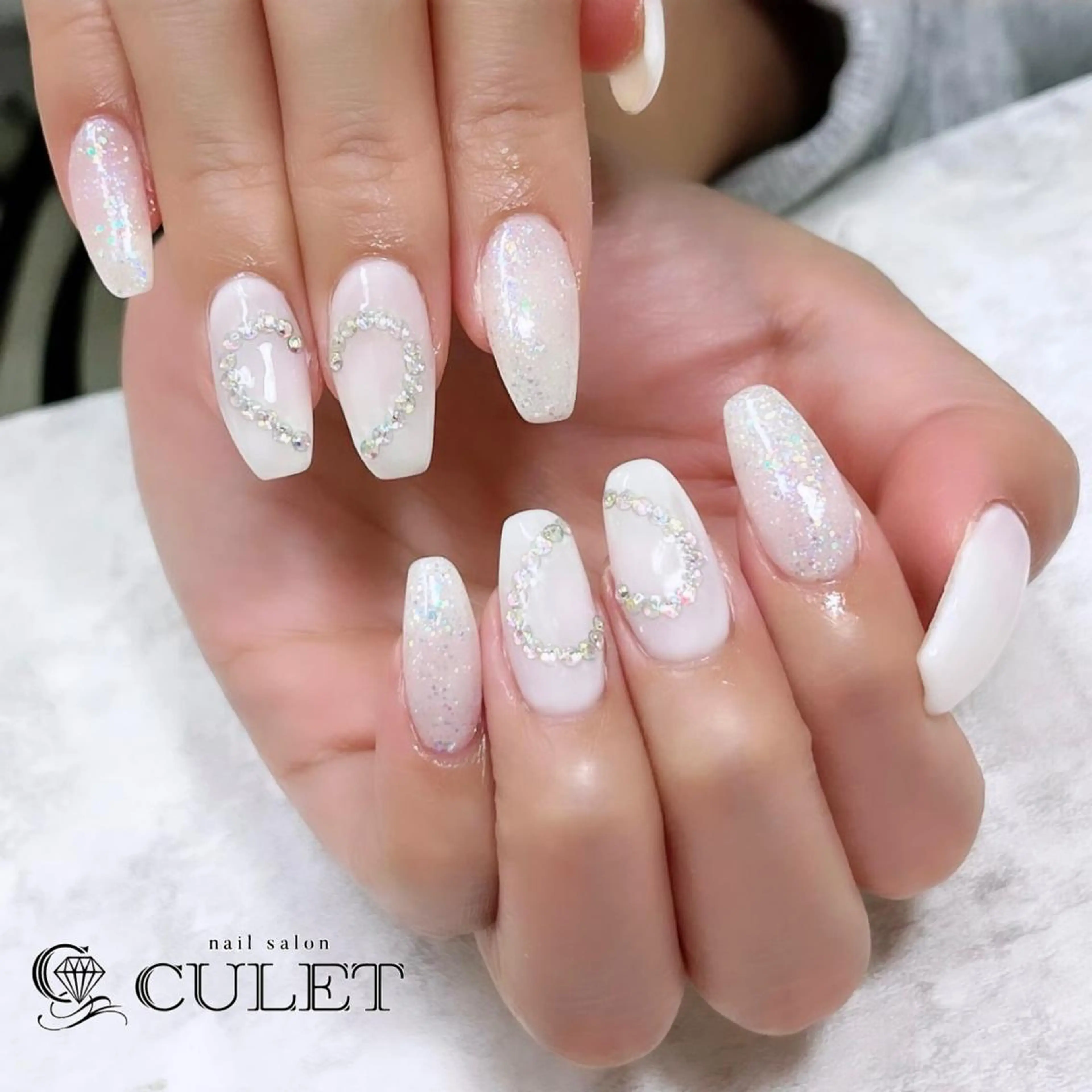 ネイル CULET MOEのネイルデザイン