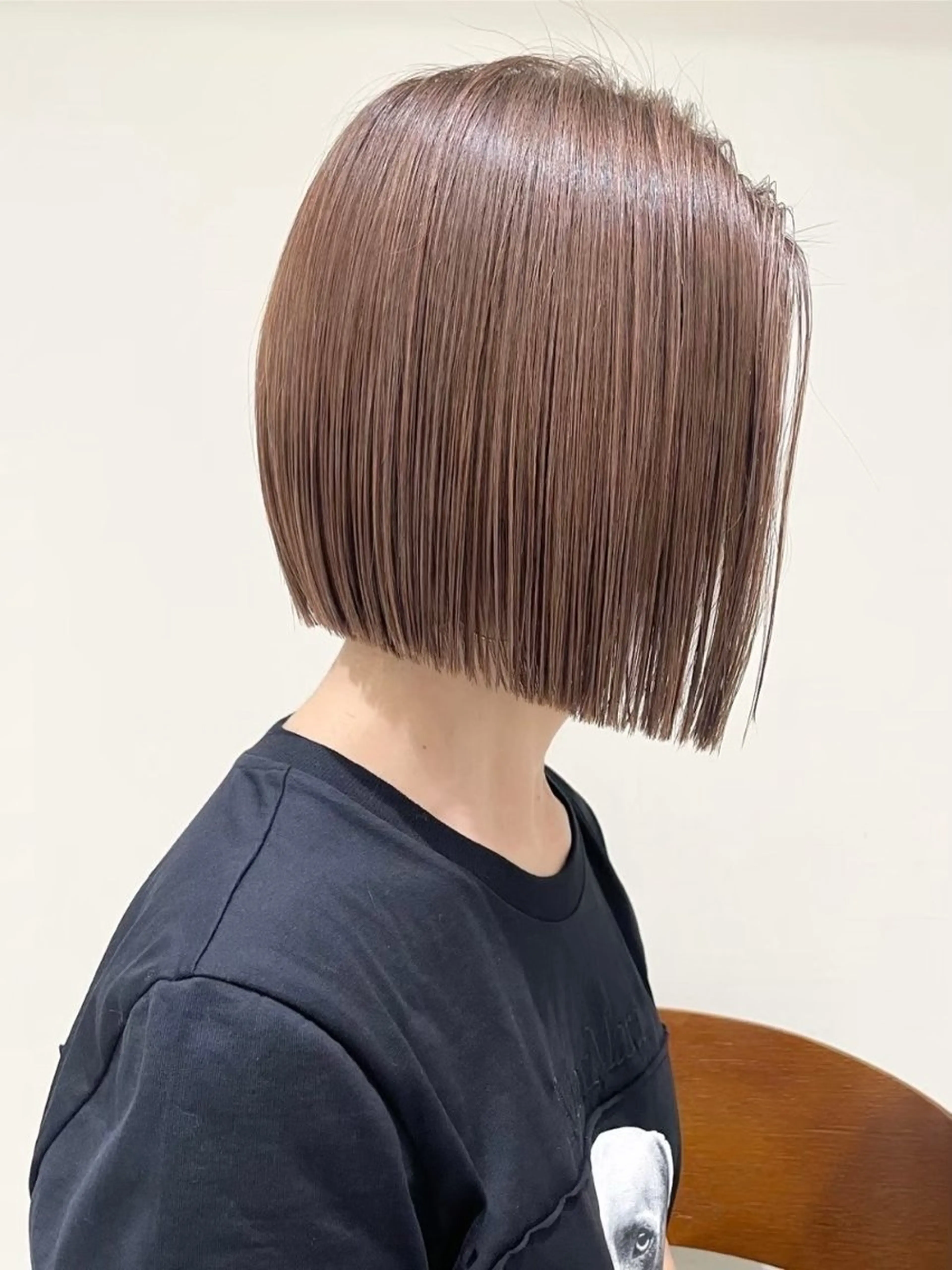 ショート カラー ヘアアレンジ ヘアカラー 艶カラー ／韓国風カラーのヘアスタイル