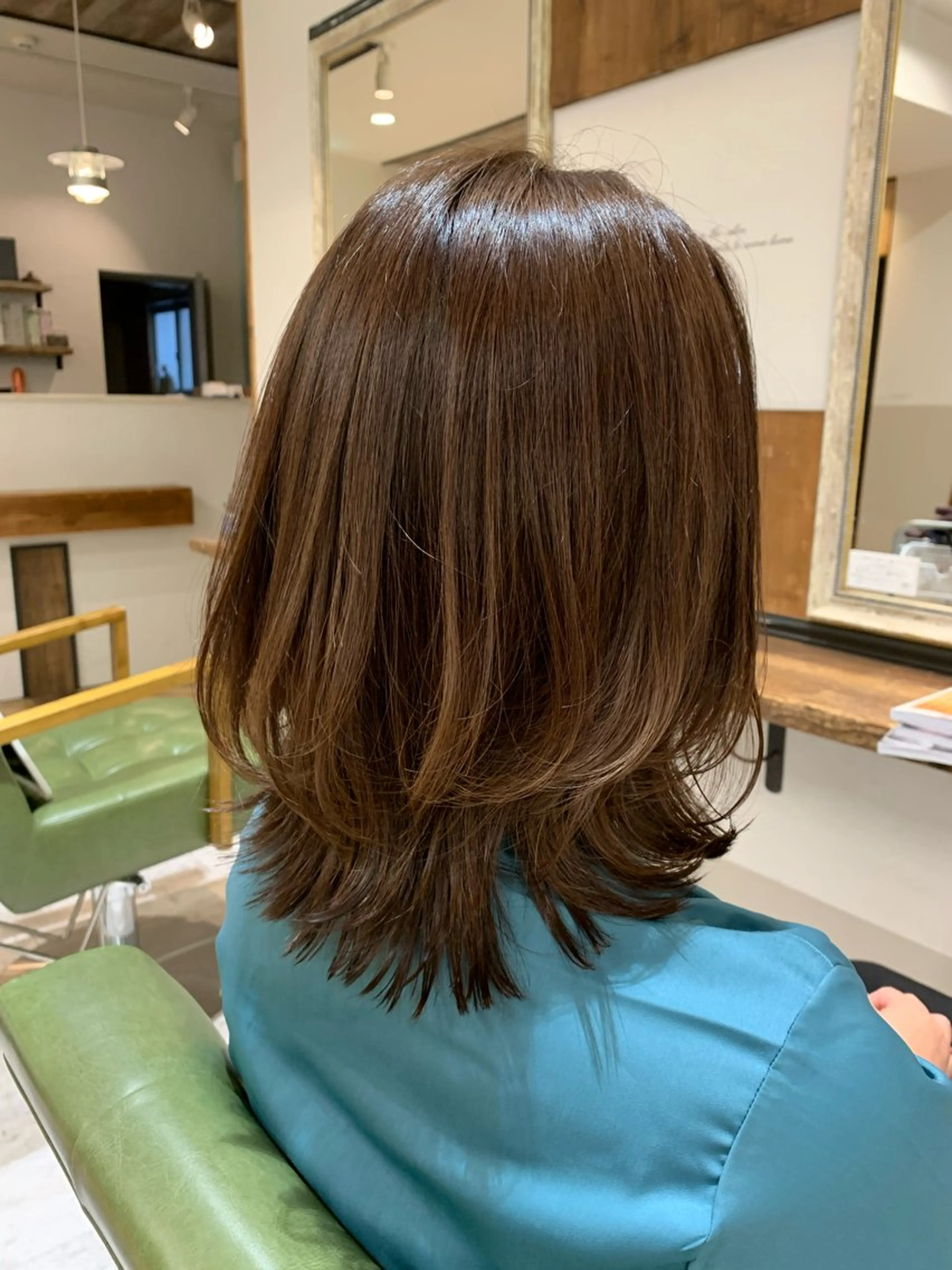 ミディアム カラー rinrin 天文館のヘアスタイル