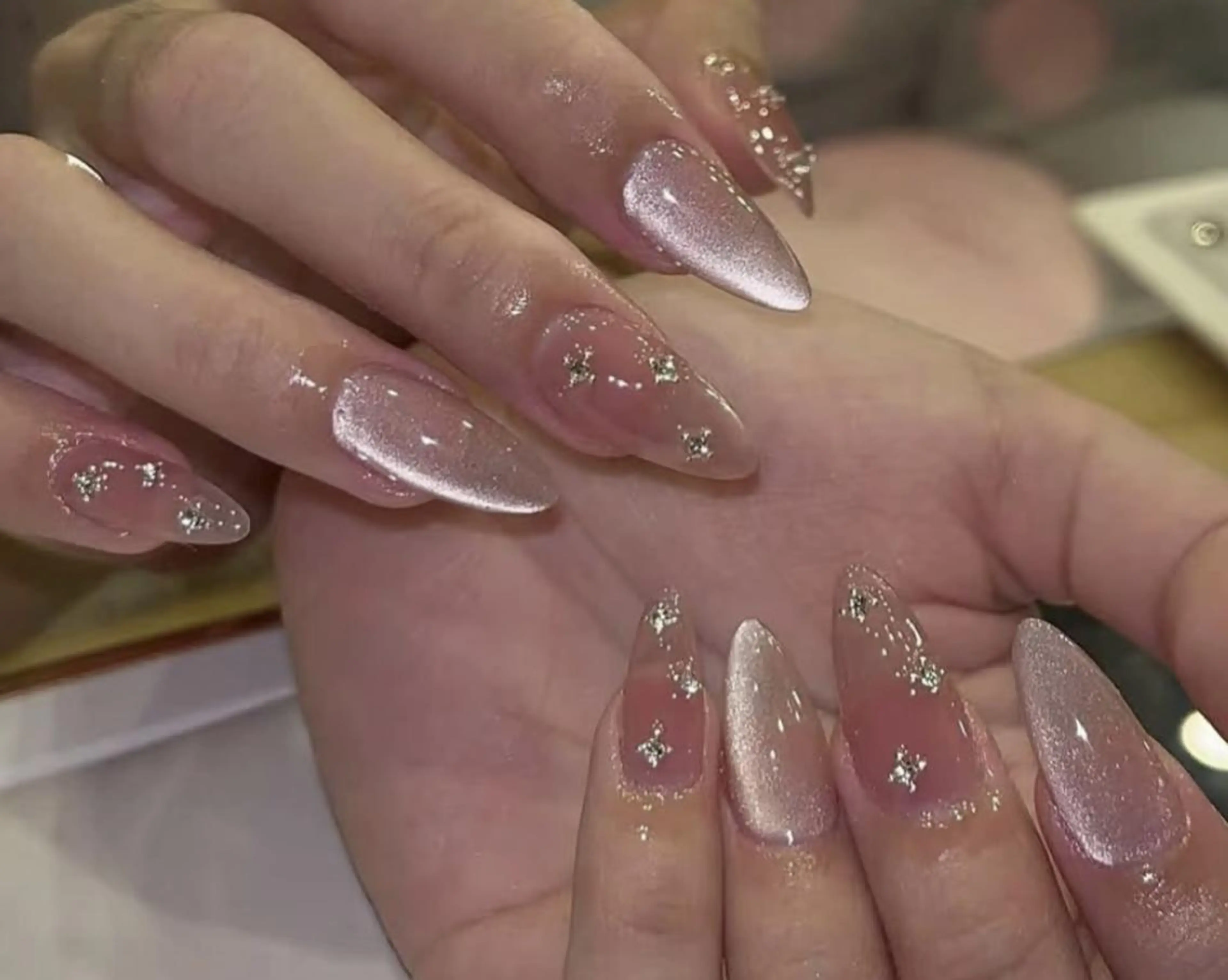 ネイル ハンドネイル ル ルのネイルデザイン