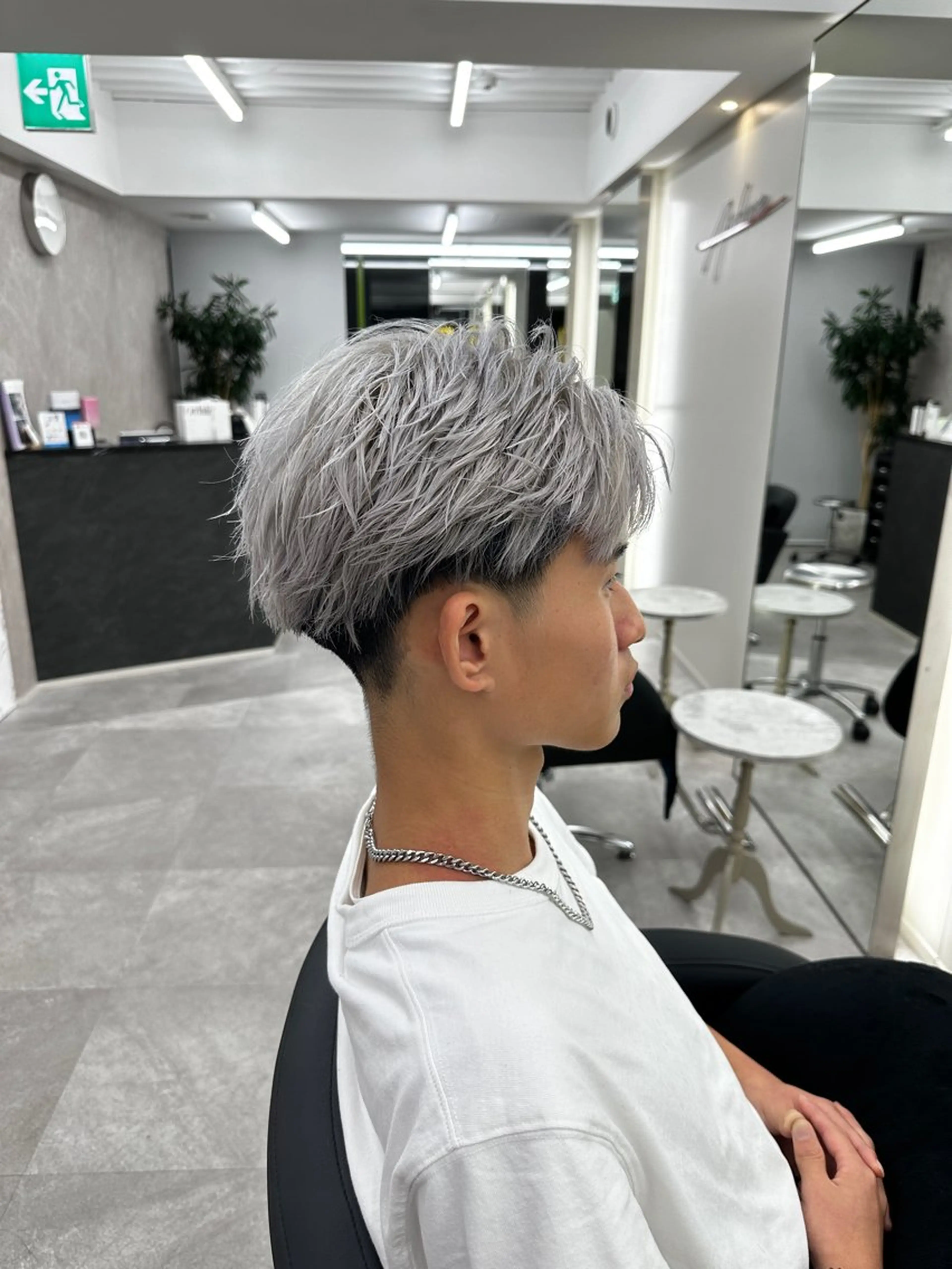 ショート カラー メンズ 【メンズ特化美容師】 Toma🎯のヘアスタイル