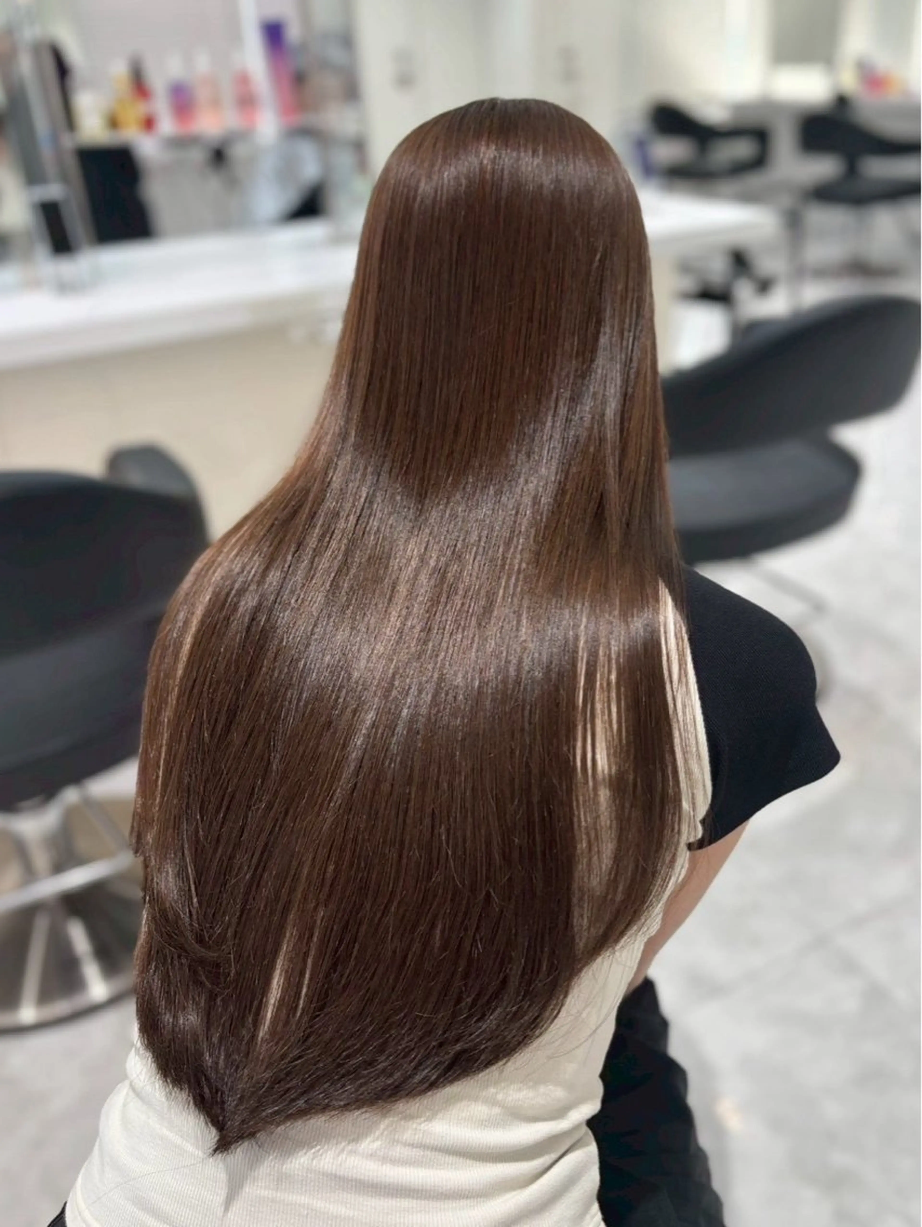 ロング カラー ヘアカラー トリートメント 越智 海斗のヘアスタイル