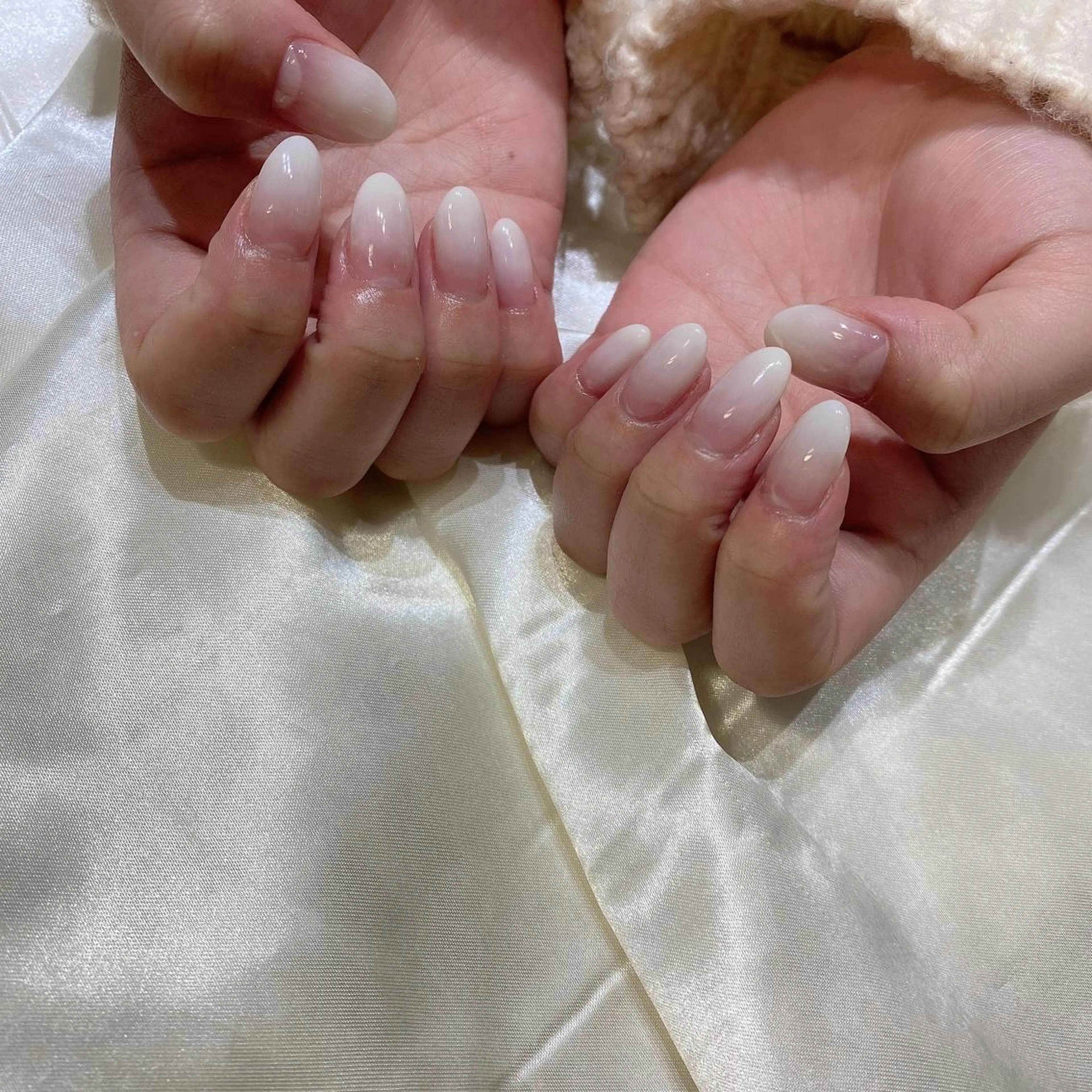ネイル ハンドネイル 西岡 杏のネイルデザイン