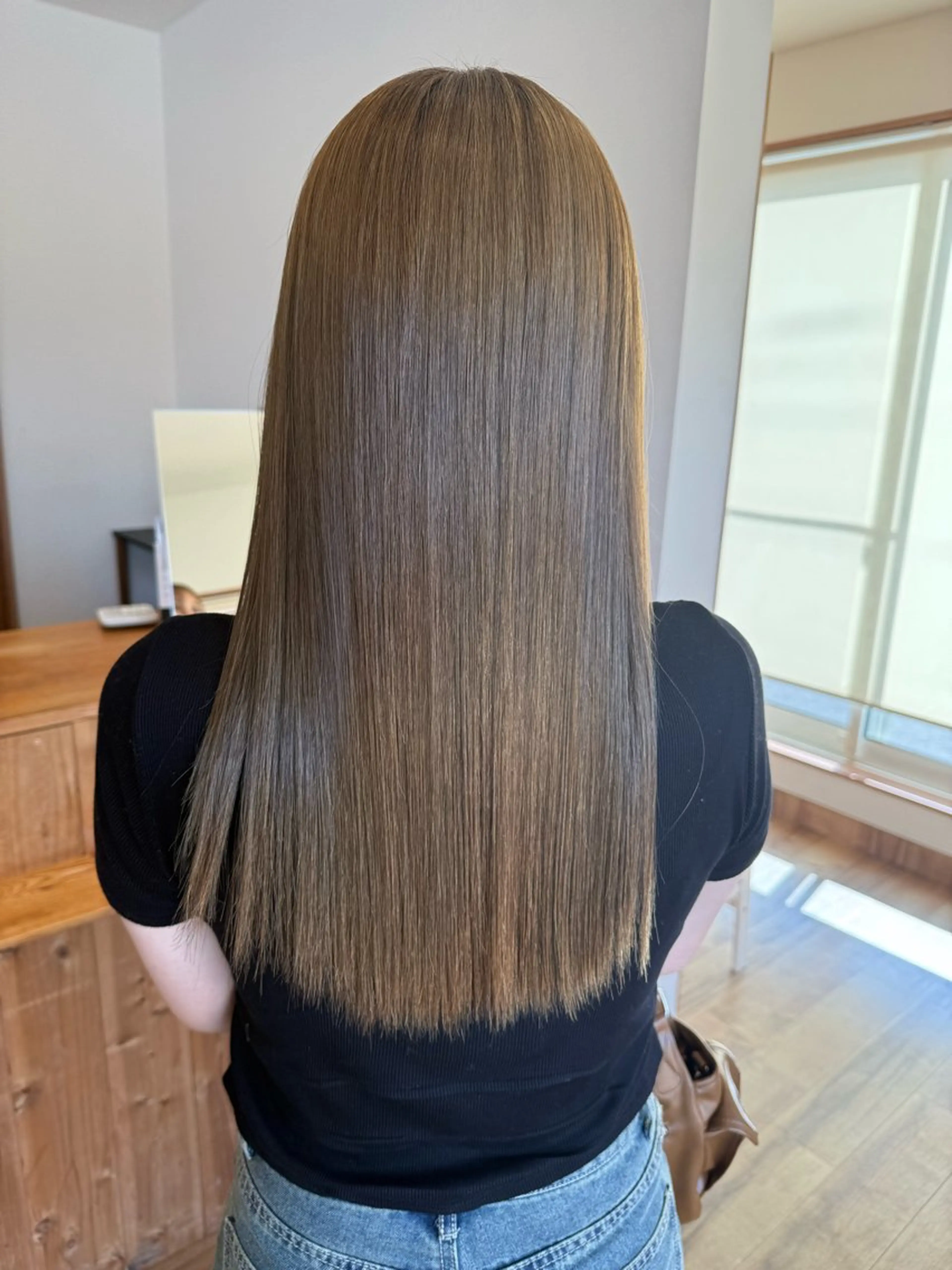 カラー タガミ リンカのヘアスタイル