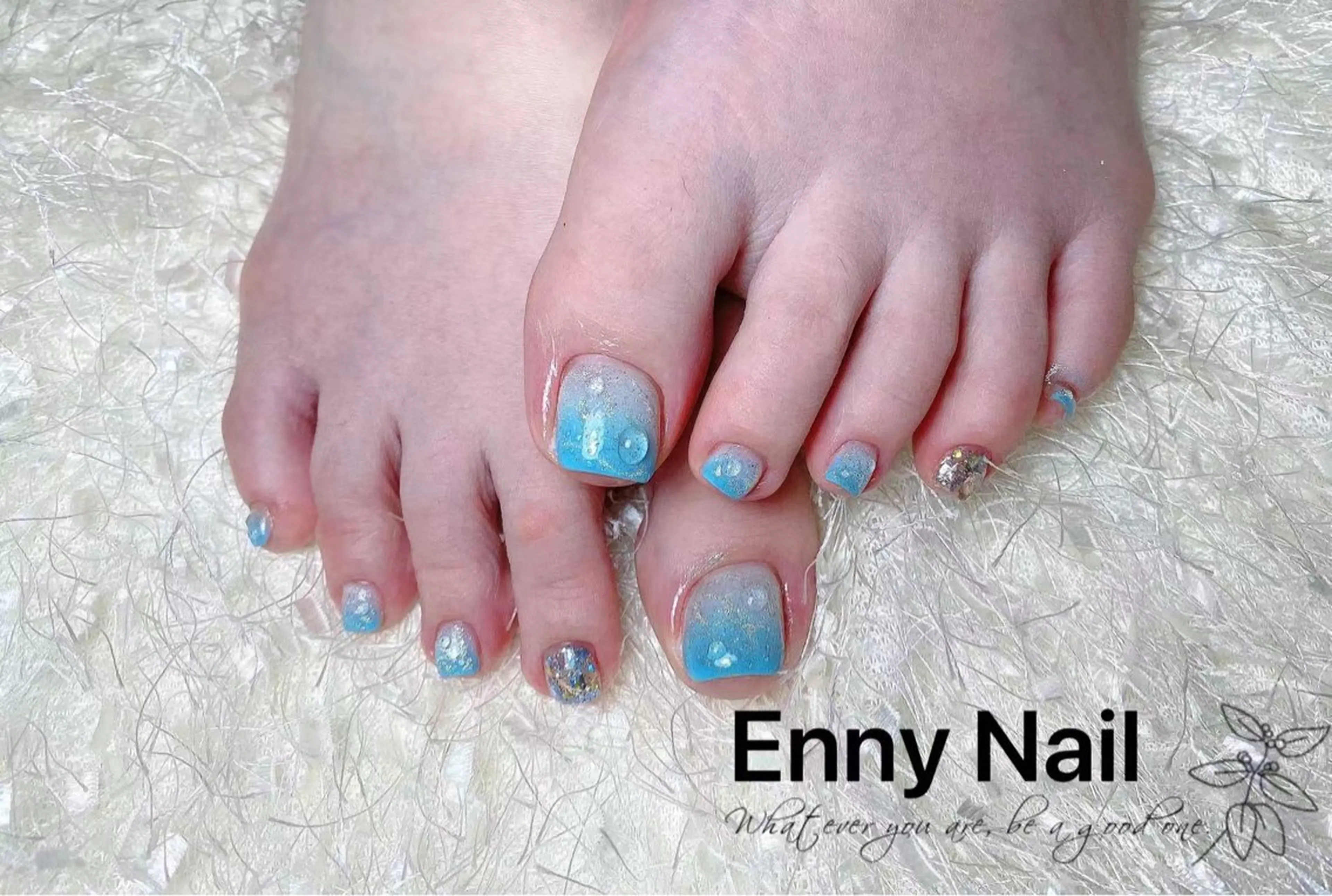ネイル チークネイル フットネイル フレンチネイル ジェルネイル ガラスフレンチ Nailsalon Ennyのネイルデザイン